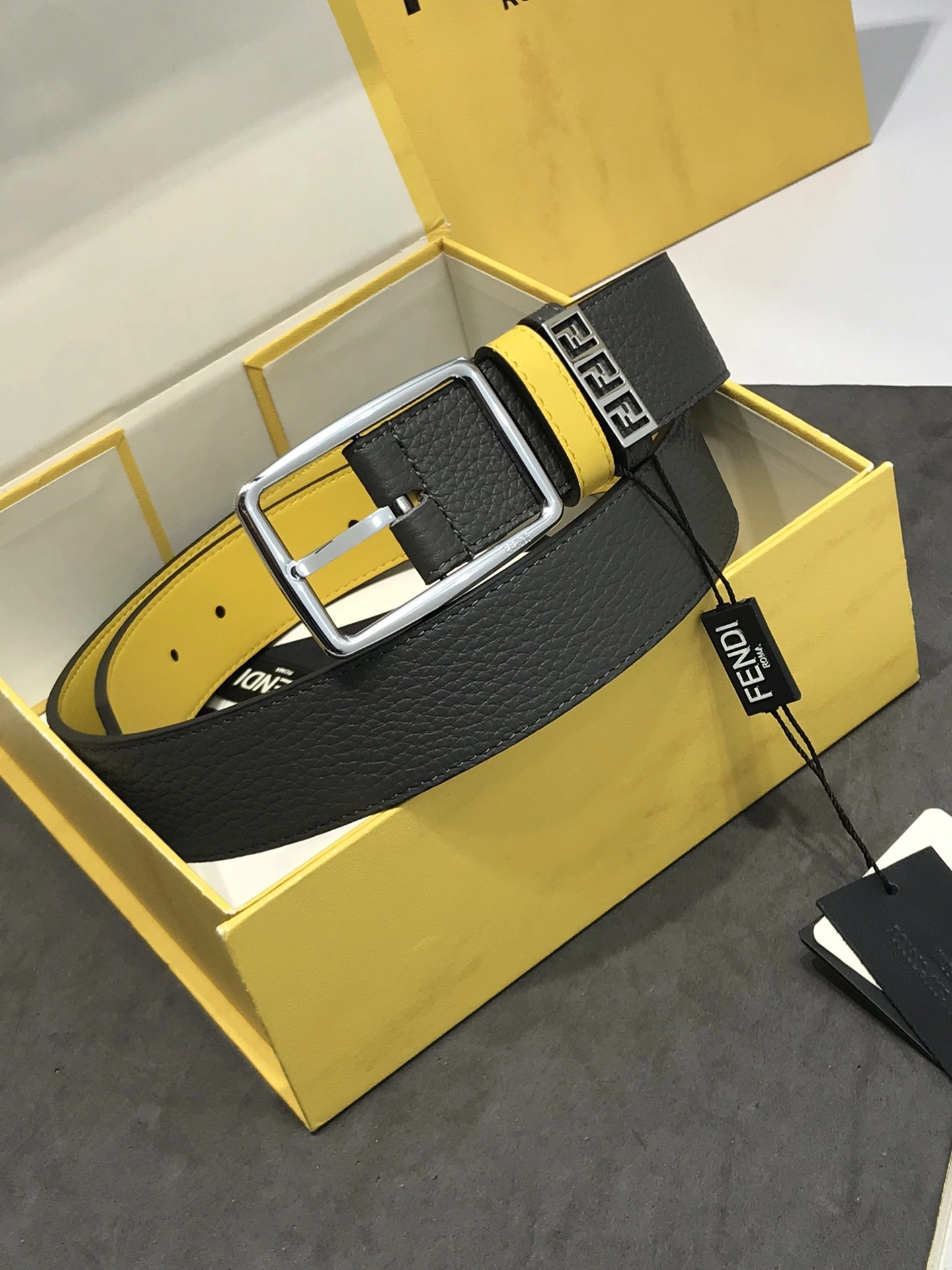Bold L*ouis V*uitton Top Belts AT 20240802- 15214