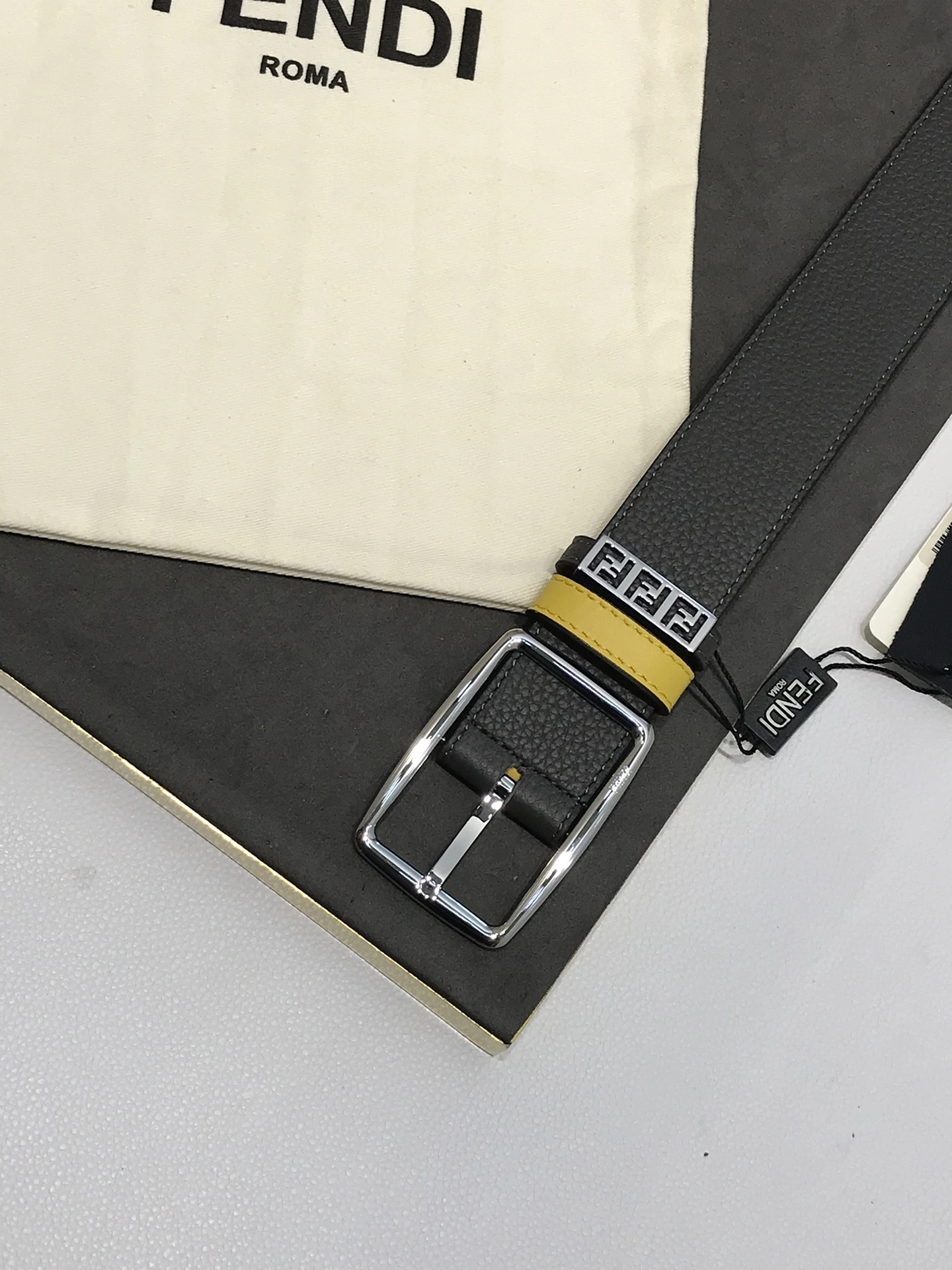 Bold L*ouis V*uitton Top Belts AT 20240802- 15214