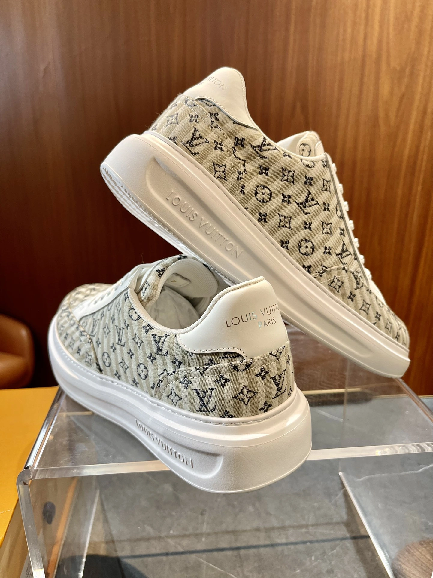 Stretchable L*ouis V*uitton Top S Sneaker Low RR 20240815- 3769