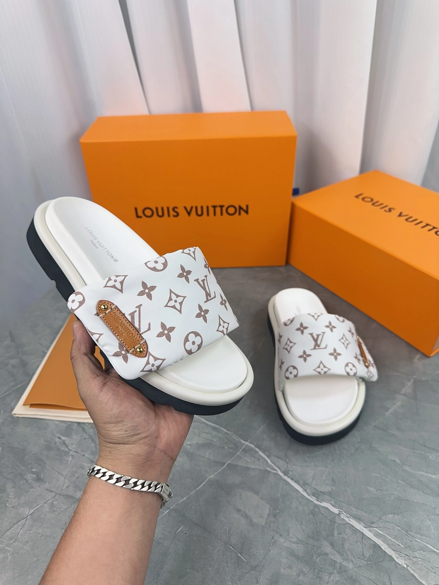 L*ouis V*uitton Top Sandals&Slippers Tianyi 20240811- Vibrant 3836