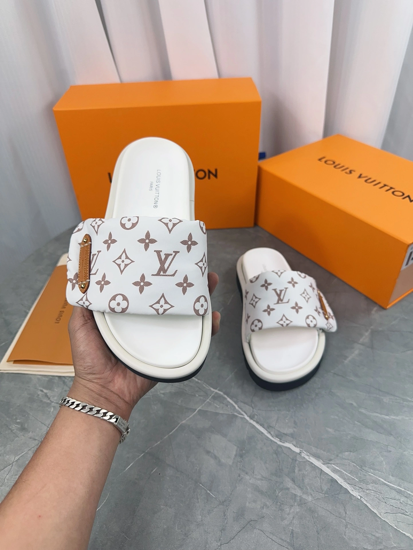 L*ouis V*uitton Top Sandals&Slippers Tianyi 20240811- Vibrant 3836