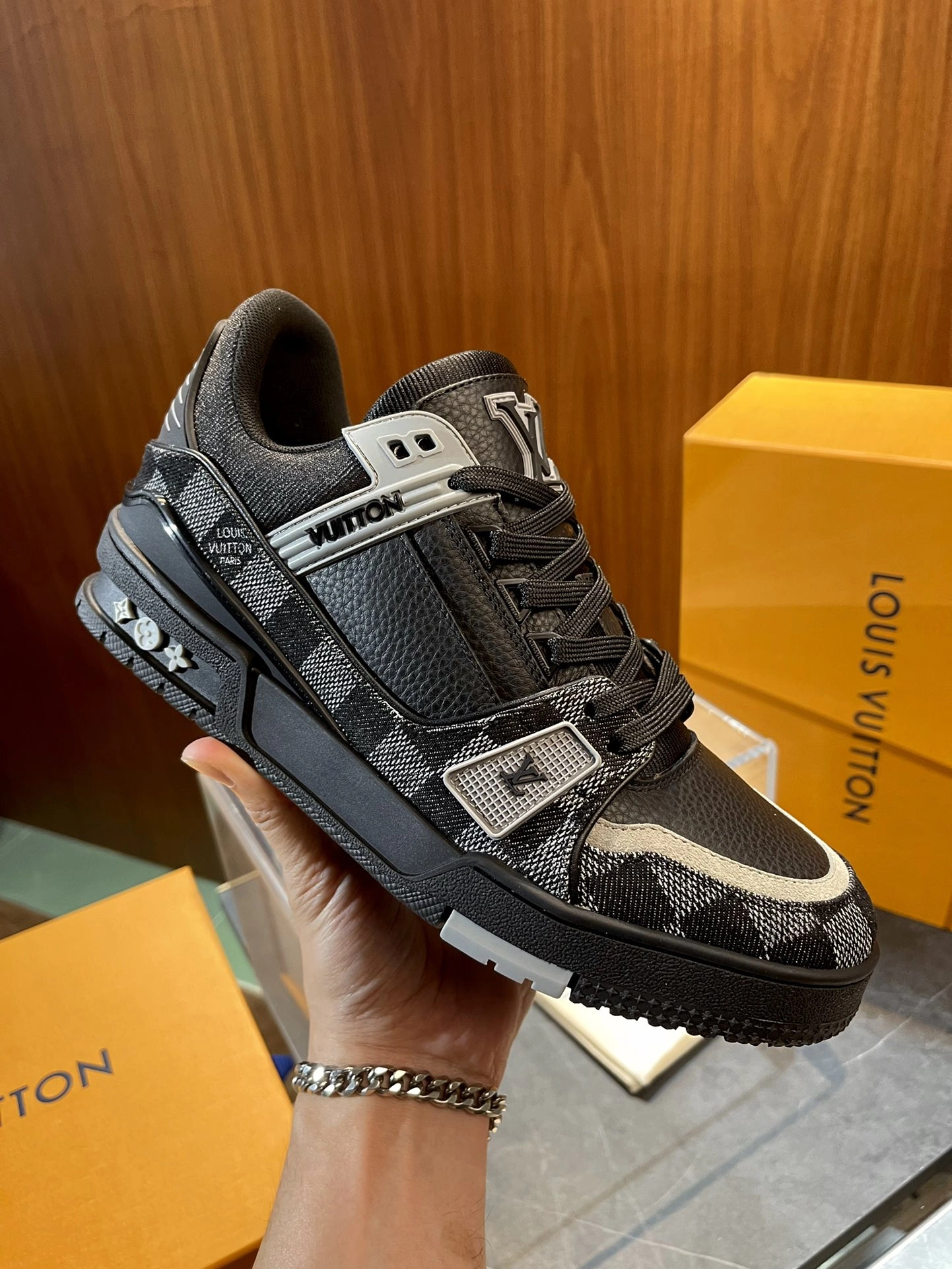 L*ouis V*uitton Top Sneaker Low RR 20240812- OdorResistant 3798