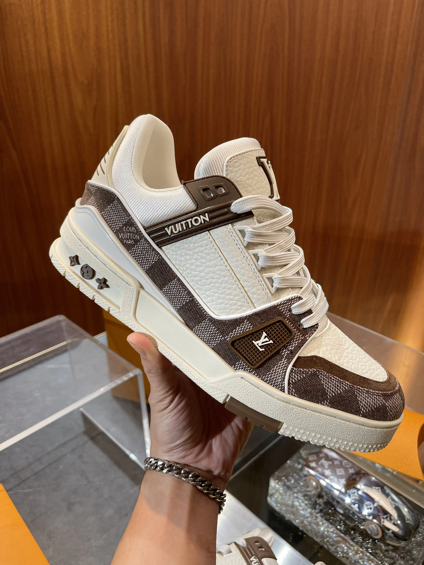 L*ouis V*uitton Top Sneaker Low RR 20240812- Timeless 3785