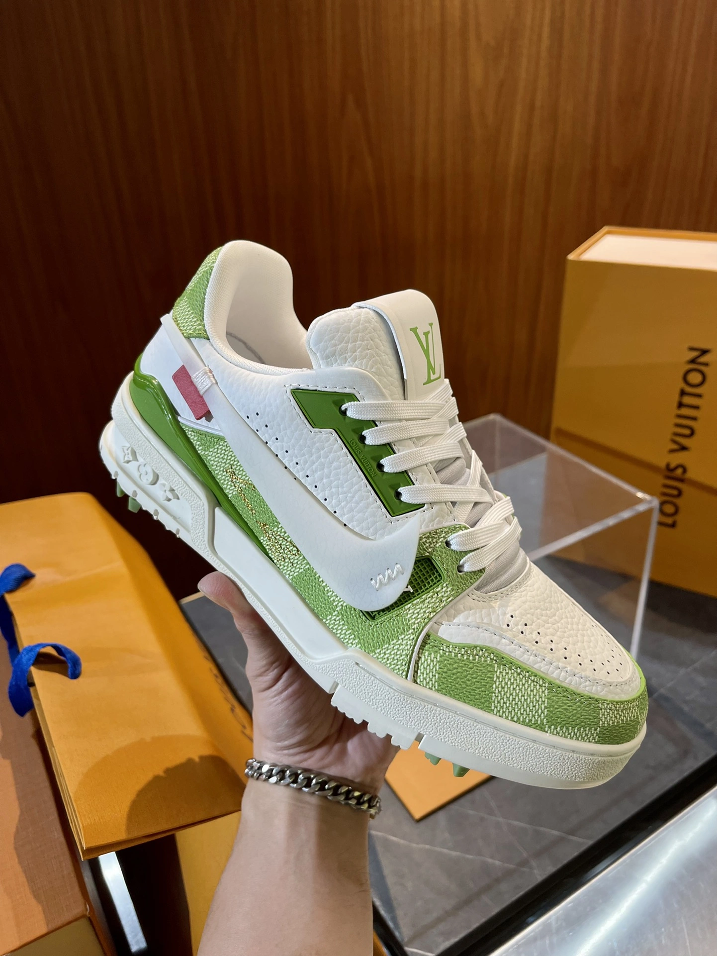 L*ouis V*uitton Top Sneaker Low RR 20240813- Affordable 3782