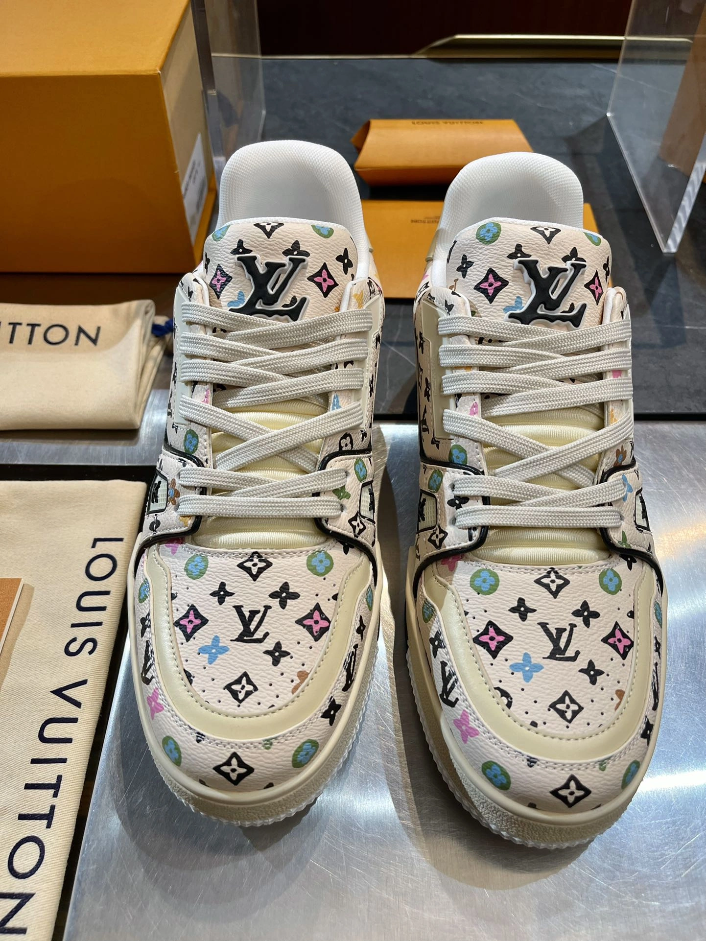 Neat L*ouis V*uitton Top Sneaker Low RR 20240813- 3784