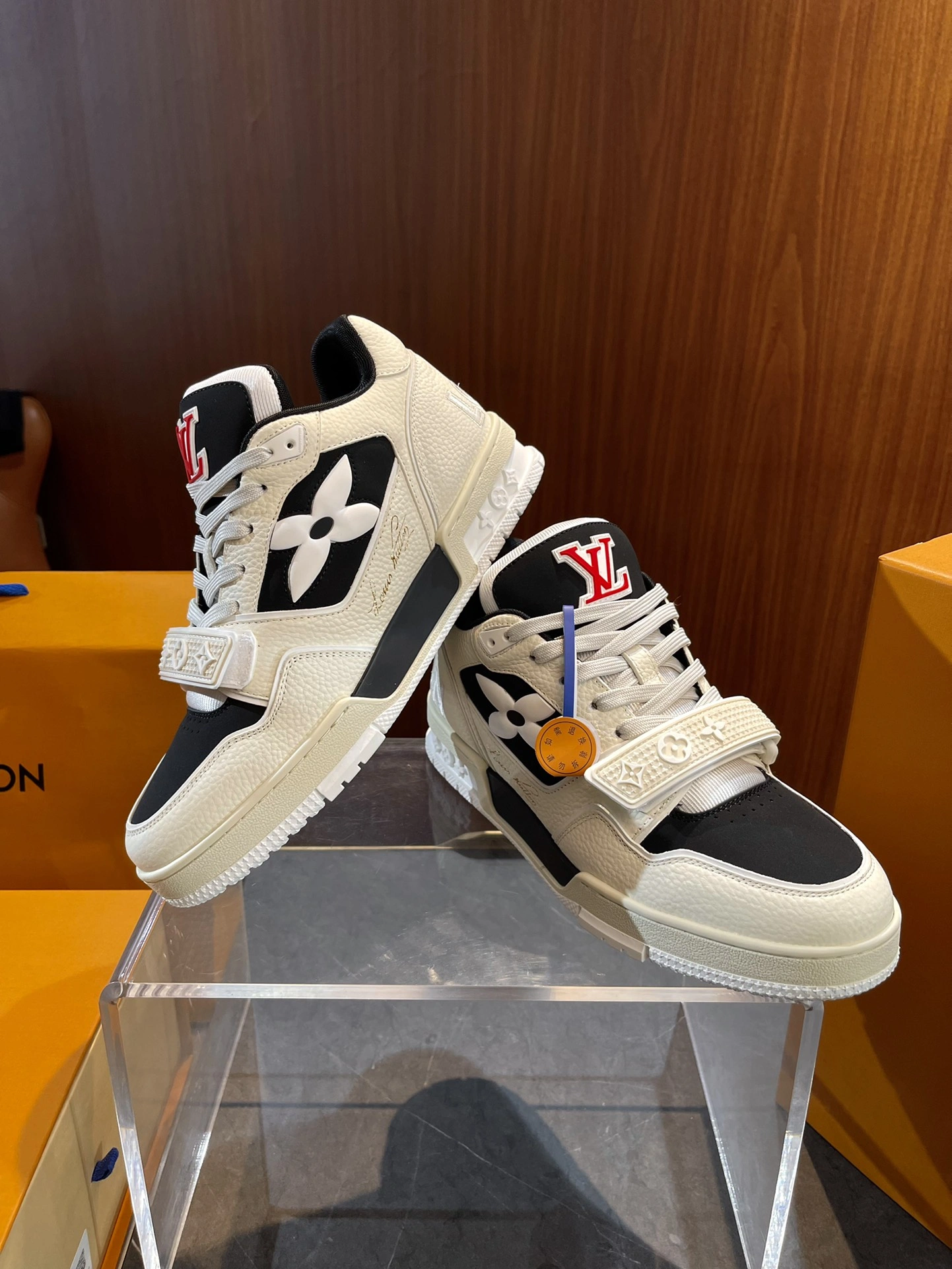 Comfortable L*ouis V*uitton Top Sneaker Low RR 20240814- 3776