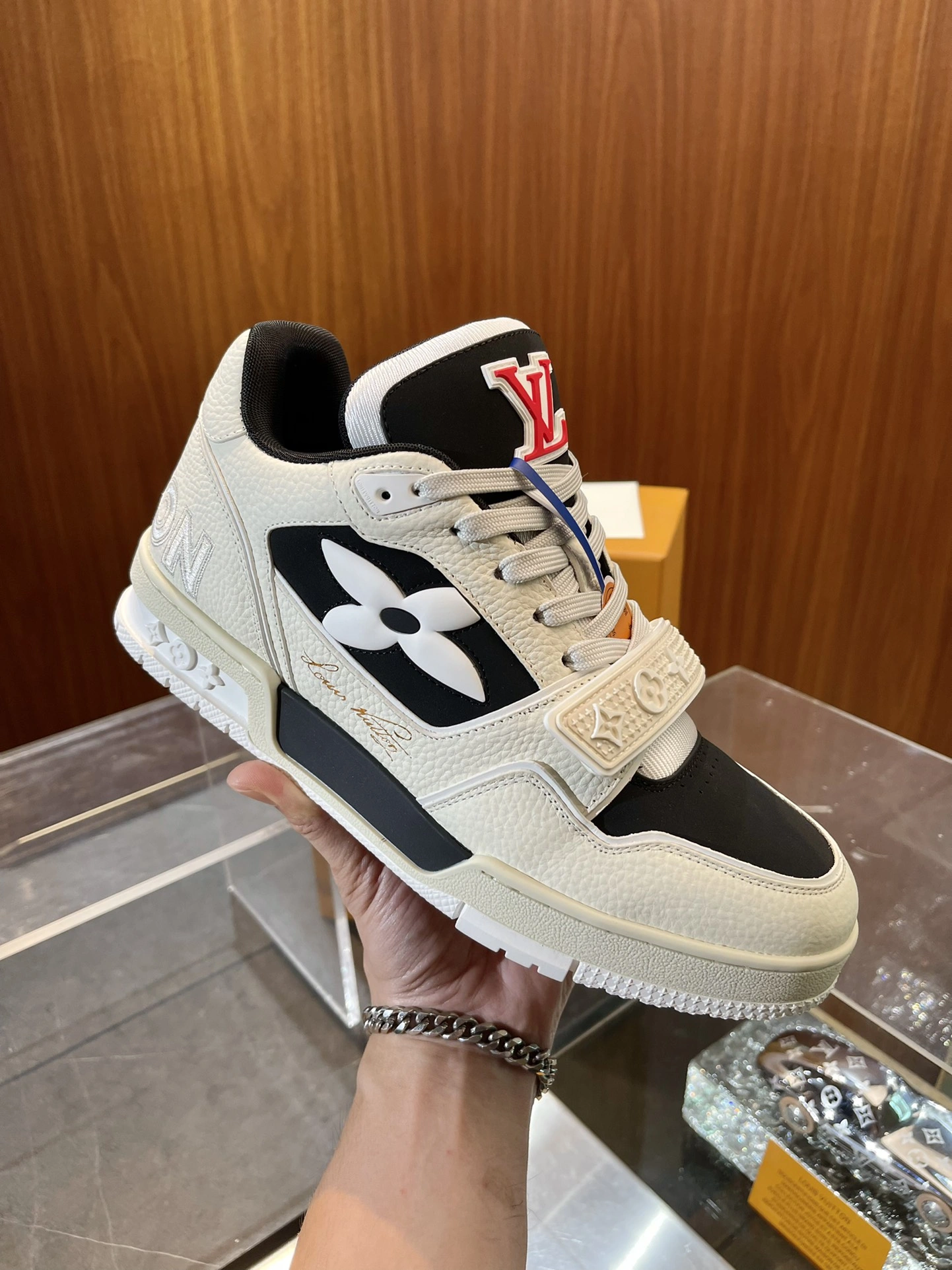 Comfortable L*ouis V*uitton Top Sneaker Low RR 20240814- 3776