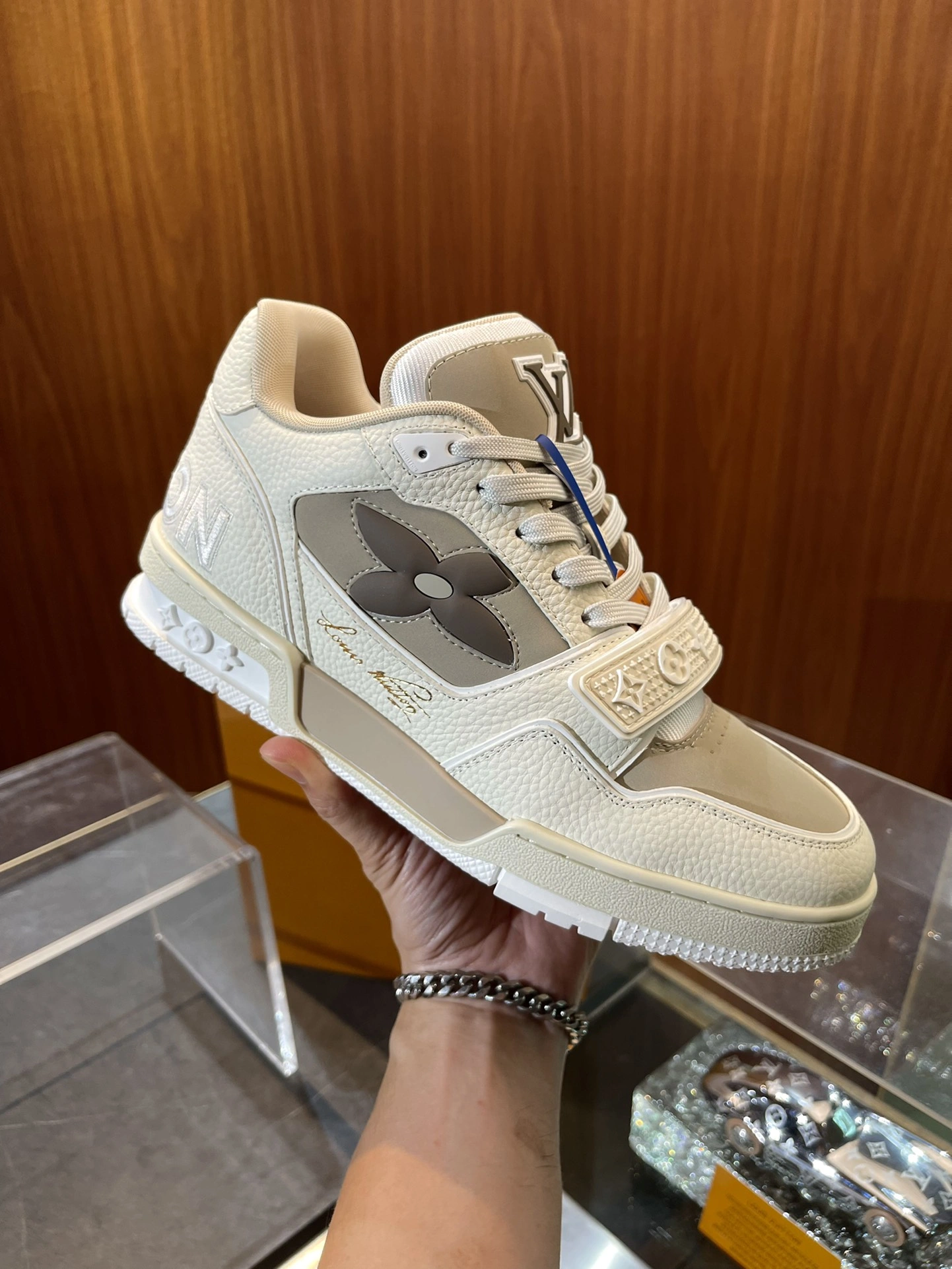 Comfortable L*ouis V*uitton Top Sneaker Low RR 20240814- 3776
