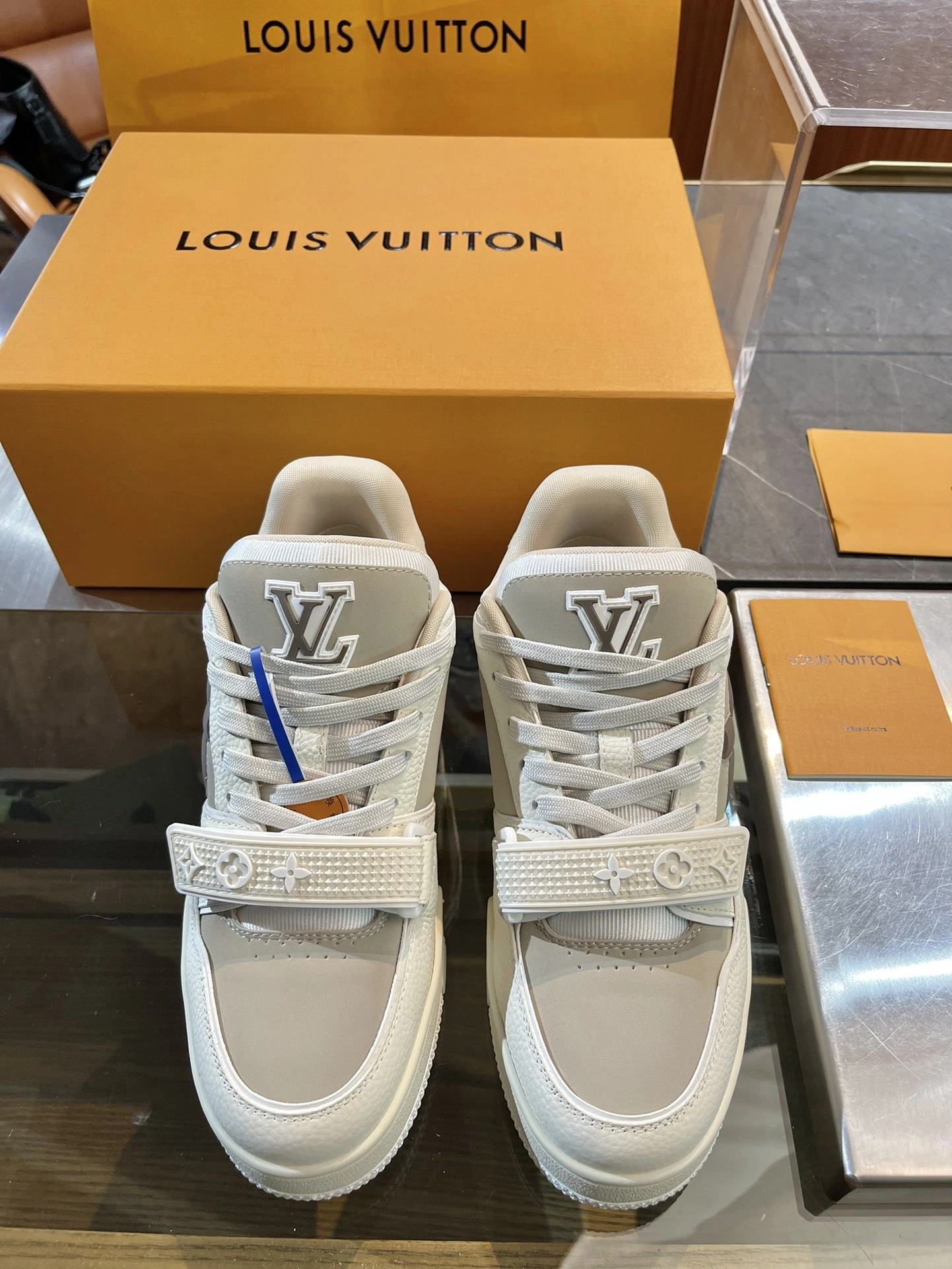 Comfortable L*ouis V*uitton Top Sneaker Low RR 20240814- 3776