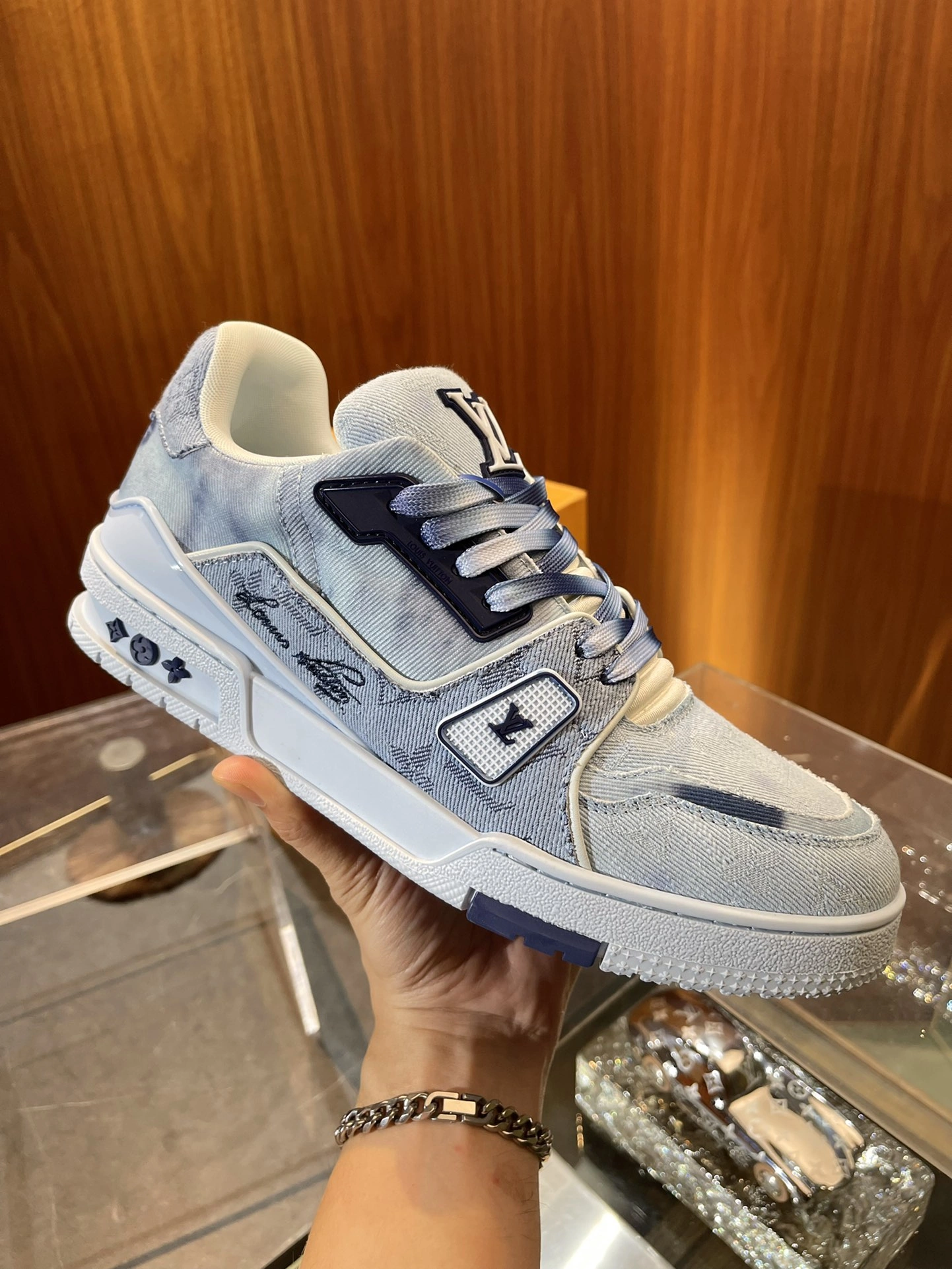 L*ouis V*uitton Top Sneaker Low RR 20240814- FlexibleFit 3779