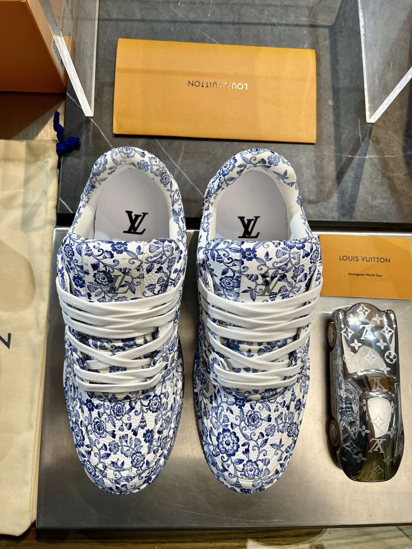 L*ouis V*uitton Top Sneaker Low RR 20240815- ModernLook 3768