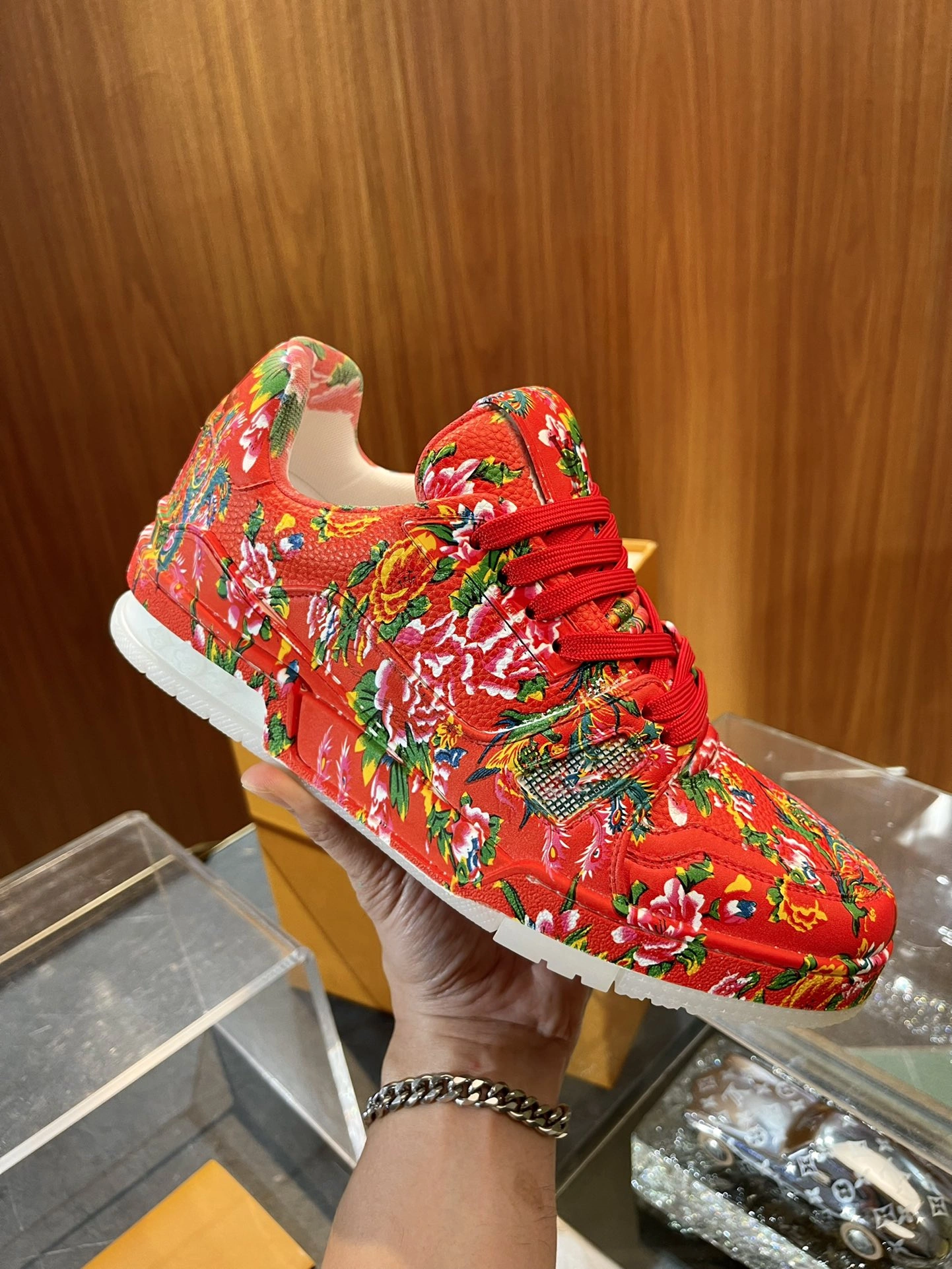 L*ouis V*uitton Top Sneaker Low RR 20240815- ModernLook 3768