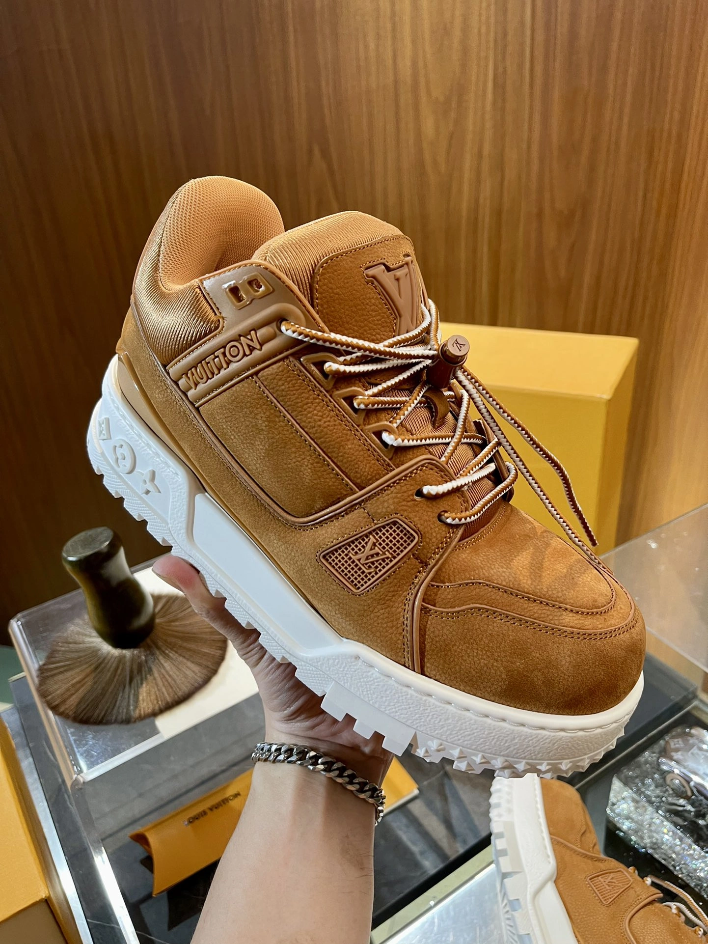 L*ouis V*uitton Top Sneaker Low RR 20240815- ComfortFit 3770