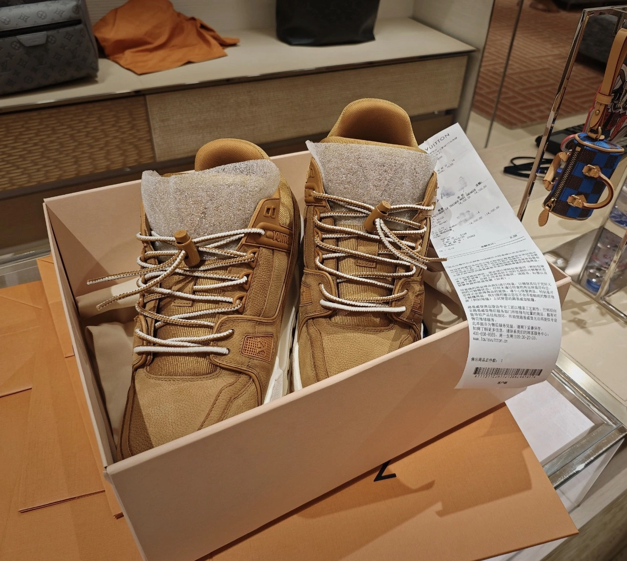 L*ouis V*uitton Top Sneaker Low RR 20240815- ComfortFit 3770