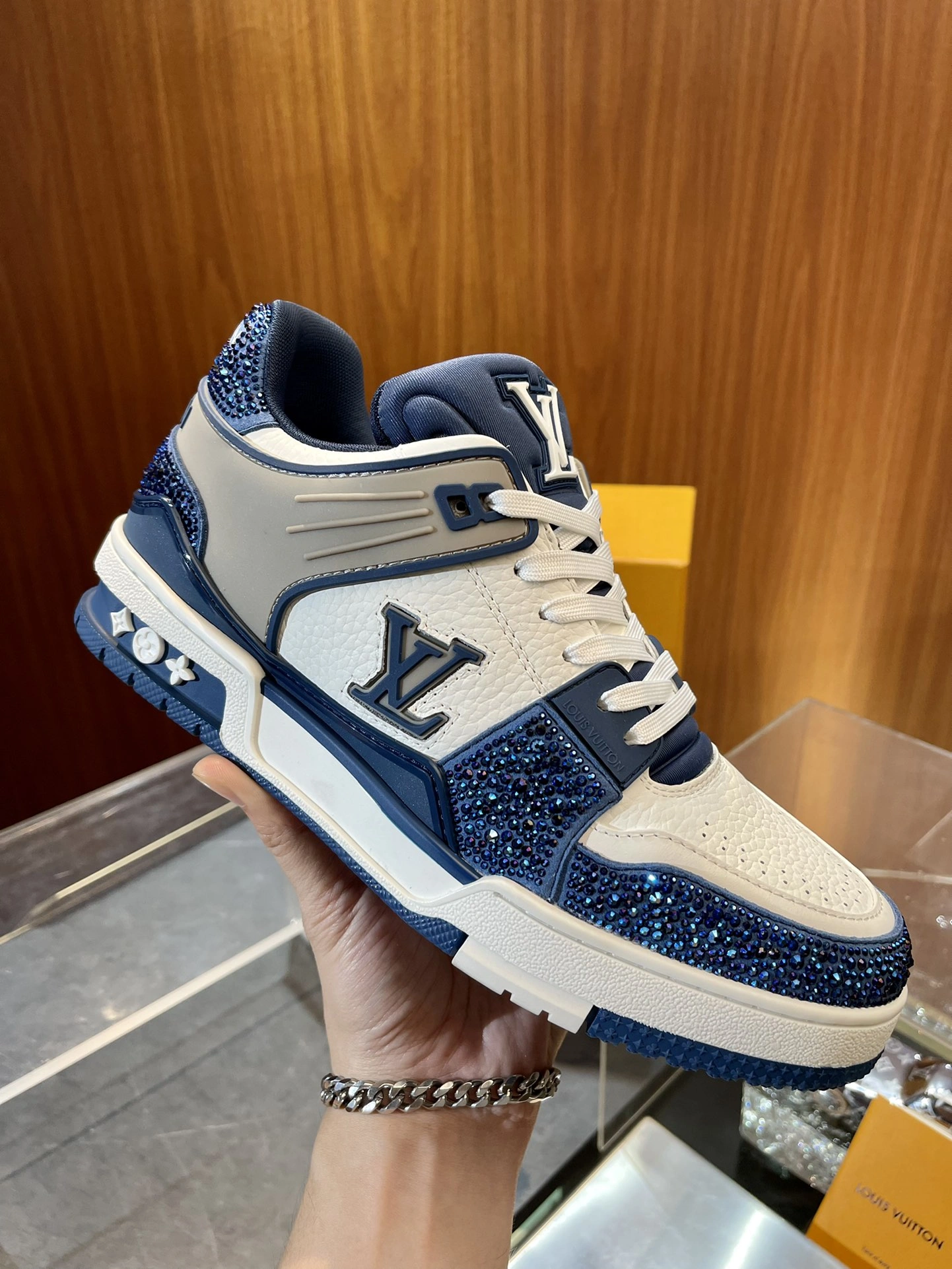 L*ouis V*uitton Top Sneaker Low RRi 20240812- Refined 3795