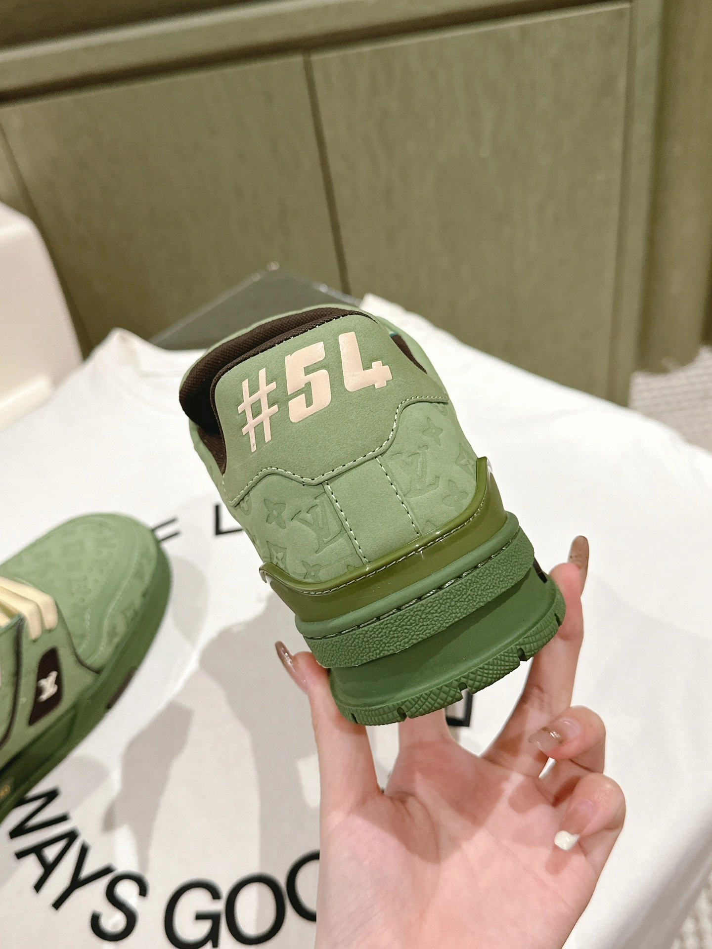 L*ouis V*uitton Top Sneaker Low Tianyi 20240811- Elegant 3830