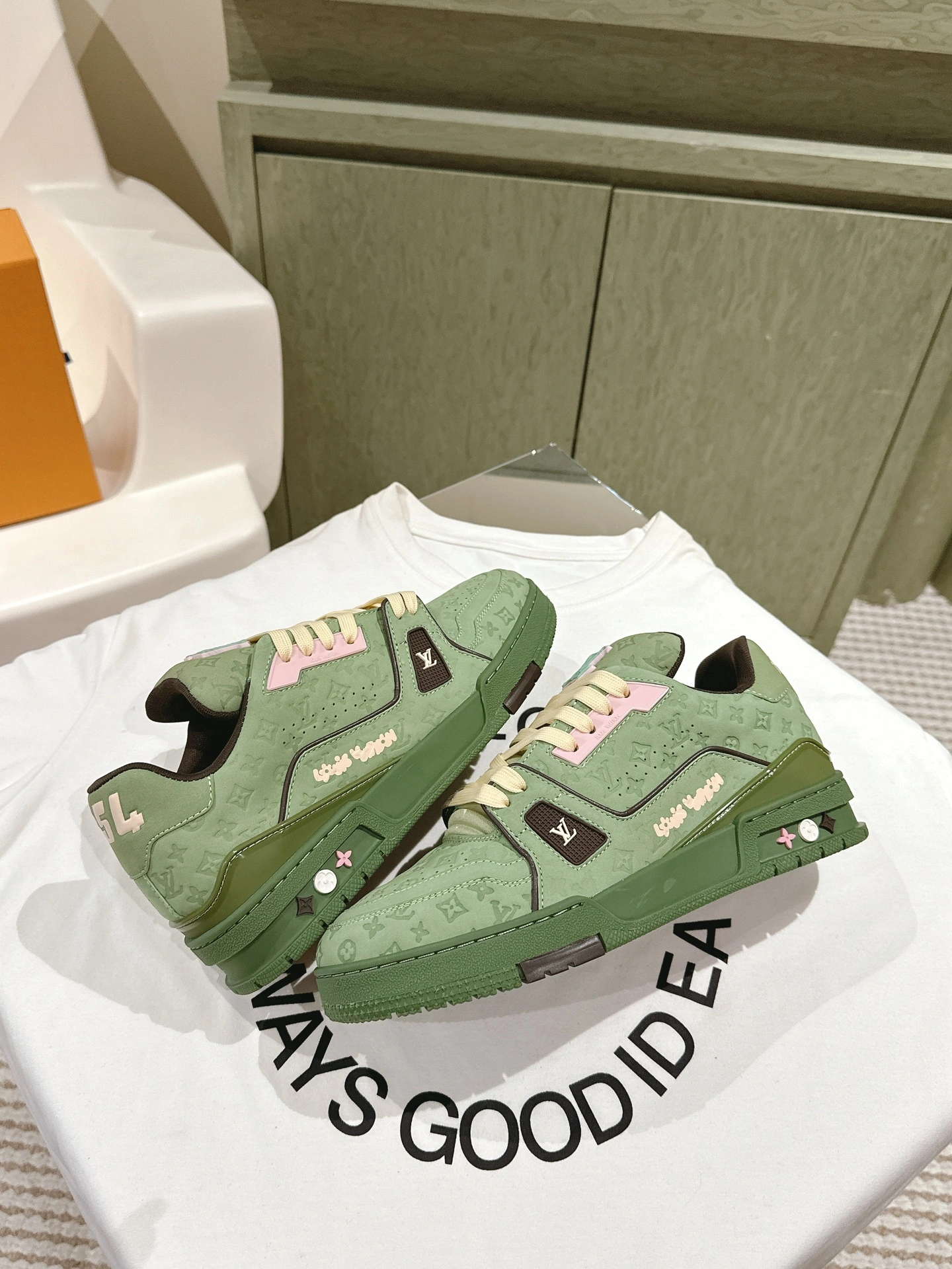 L*ouis V*uitton Top Sneaker Low Tianyi 20240811- Elegant 3830