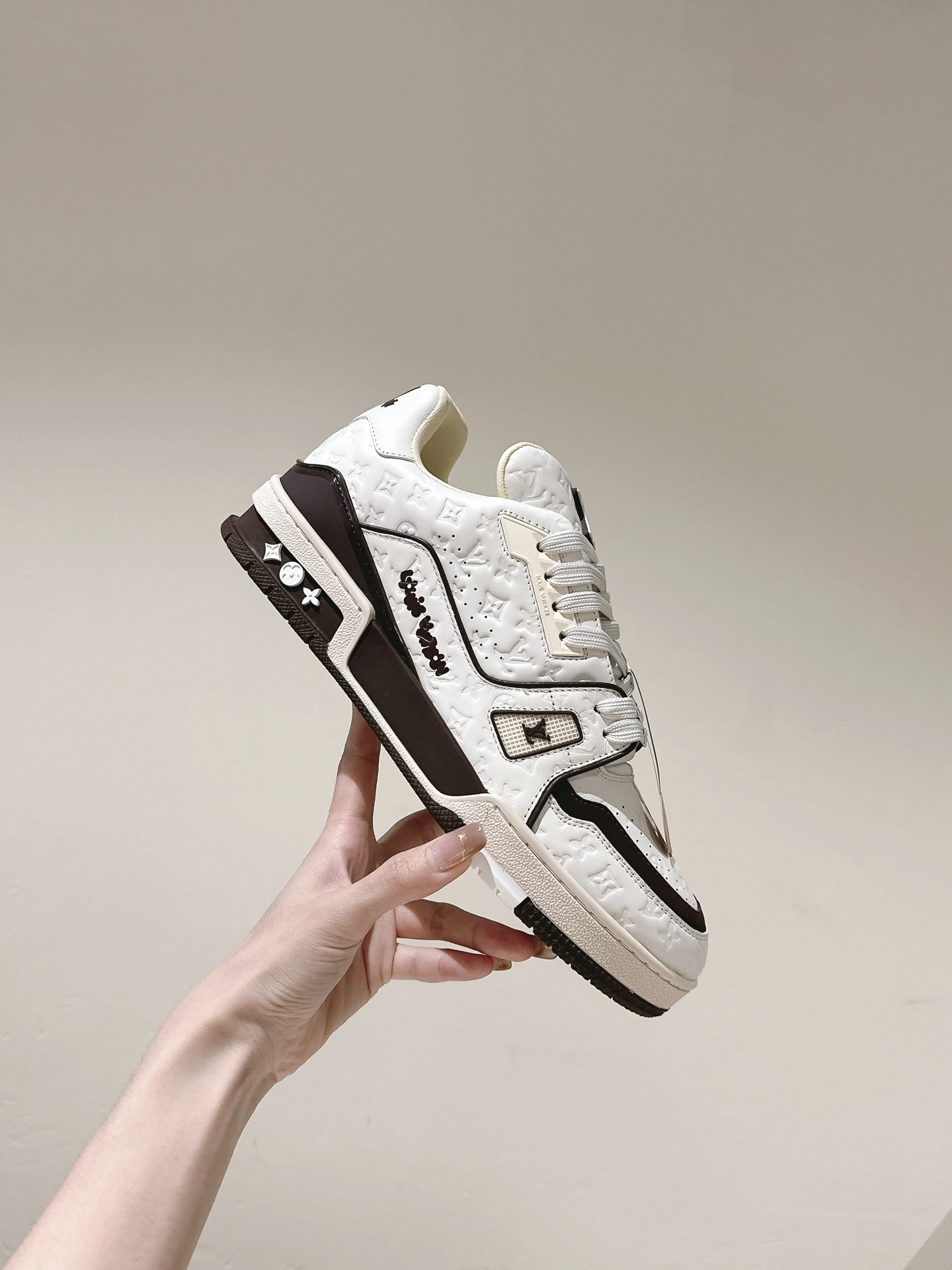 L*ouis V*uitton Top Sneaker Low Tianyi 20240811- EasyMatch 7124