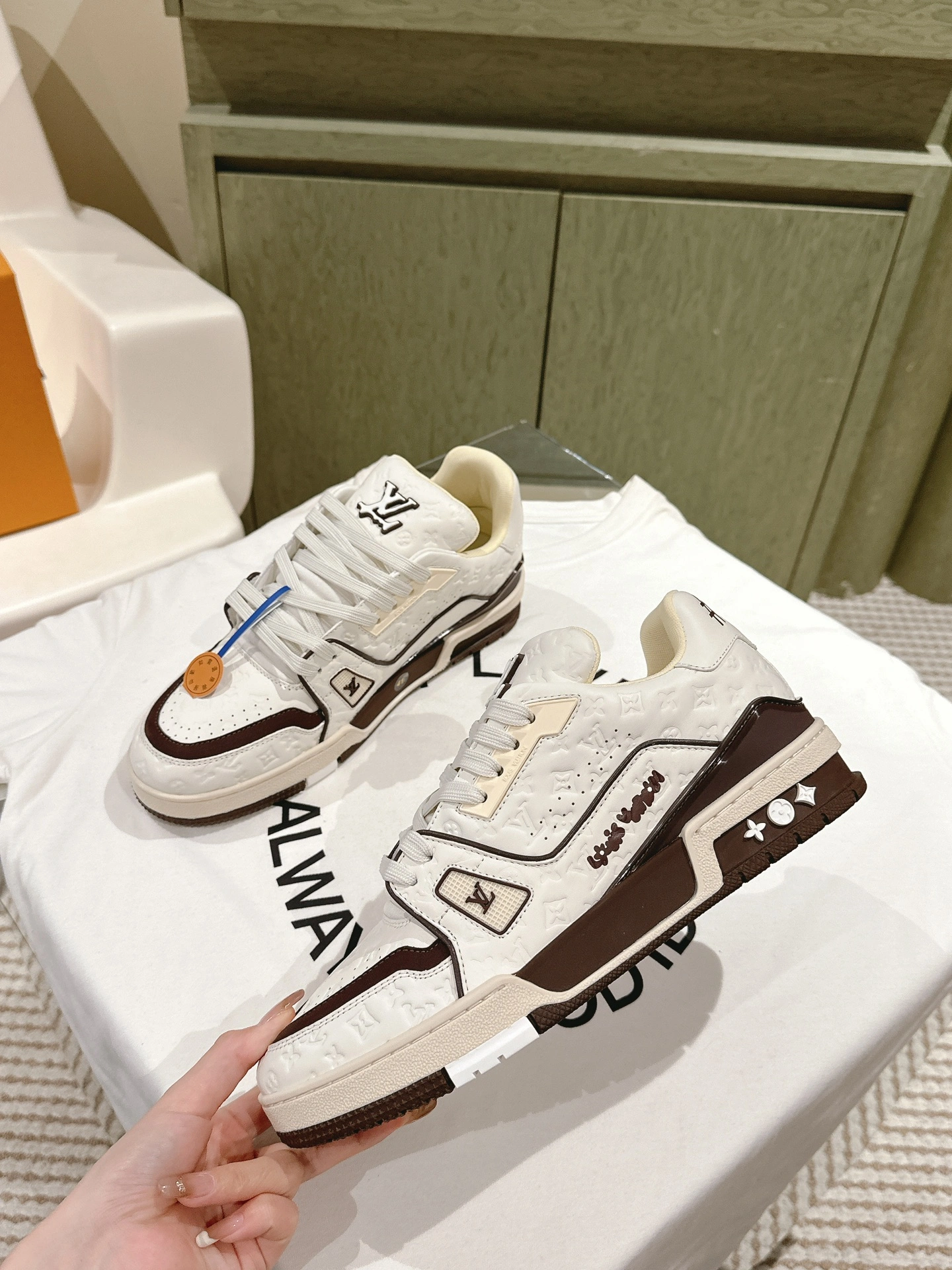 L*ouis V*uitton Top Sneaker Low Tianyi 20240811- EasyMatch 7124