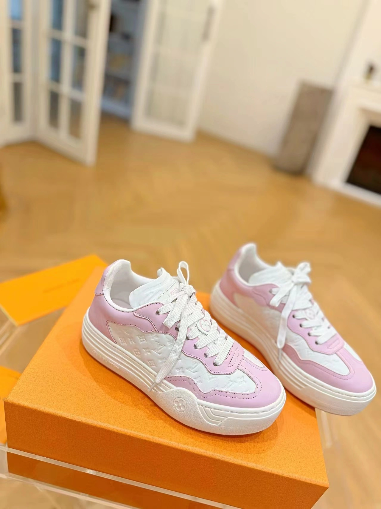 L*ouis V*uitton Top Sneaker Low Tianyi 20240811- Snug 3820