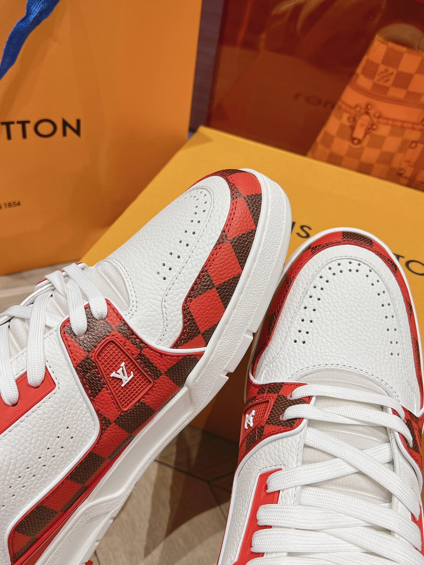 Sophisticated L*ouis V*uitton Top Sneaker Low Tianyi 20240811- 3809
