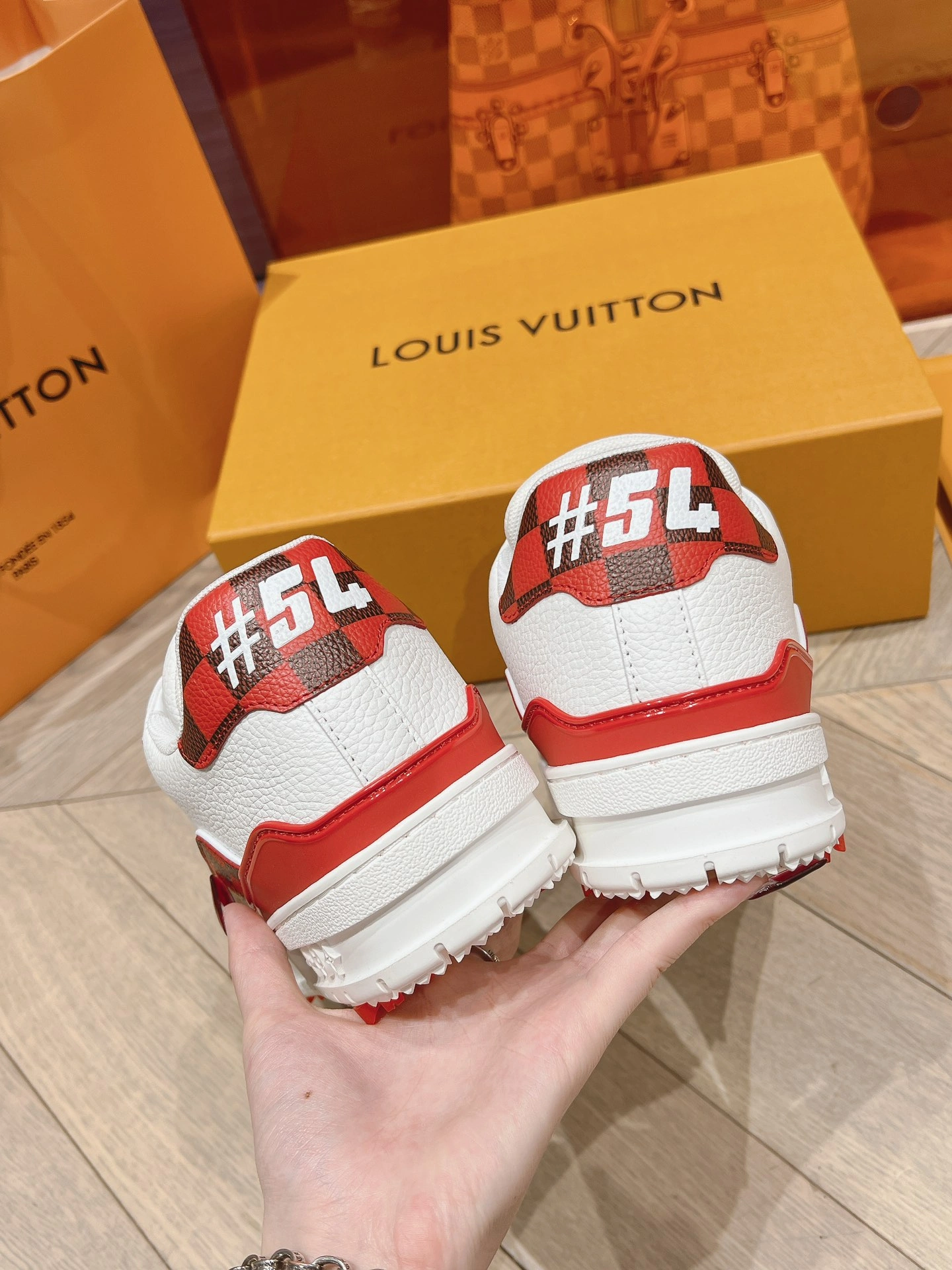 Sophisticated L*ouis V*uitton Top Sneaker Low Tianyi 20240811- 3809