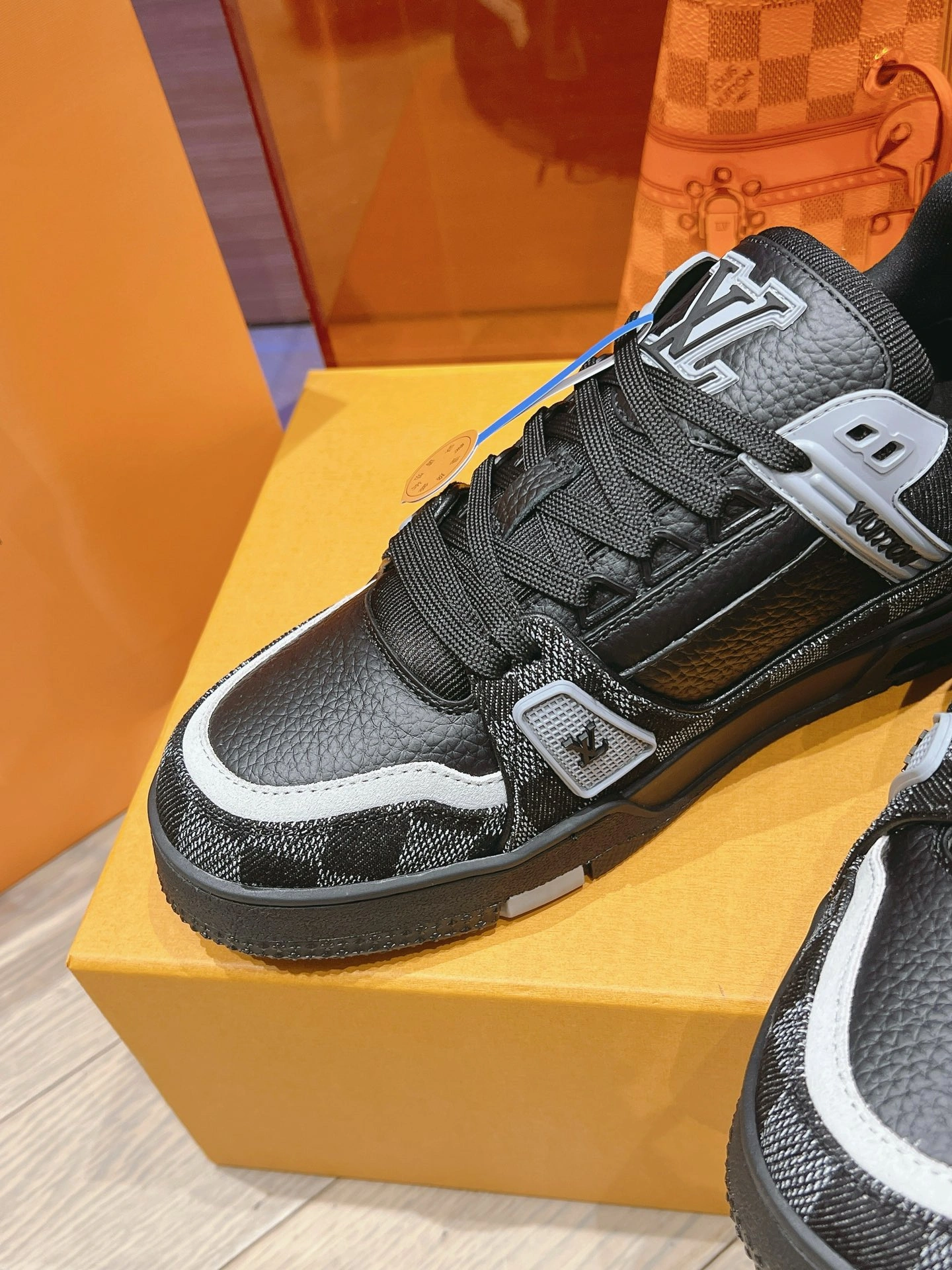 L*ouis V*uitton Top Sneaker Low Tianyi 20240811- Lightweight 7122