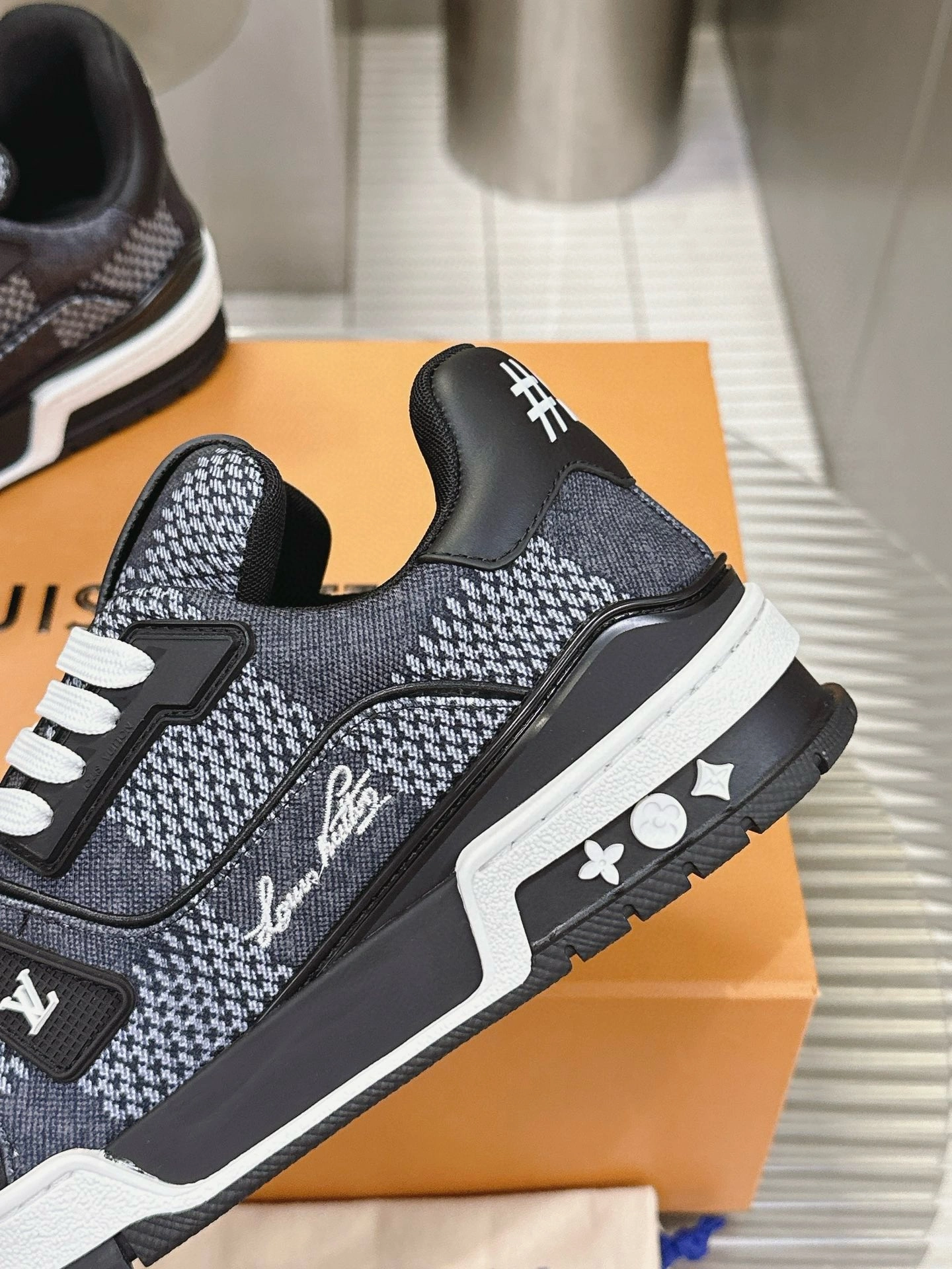 L*ouis V*uitton Top Sneaker Low Tianyi 20240811- Efficient 3806
