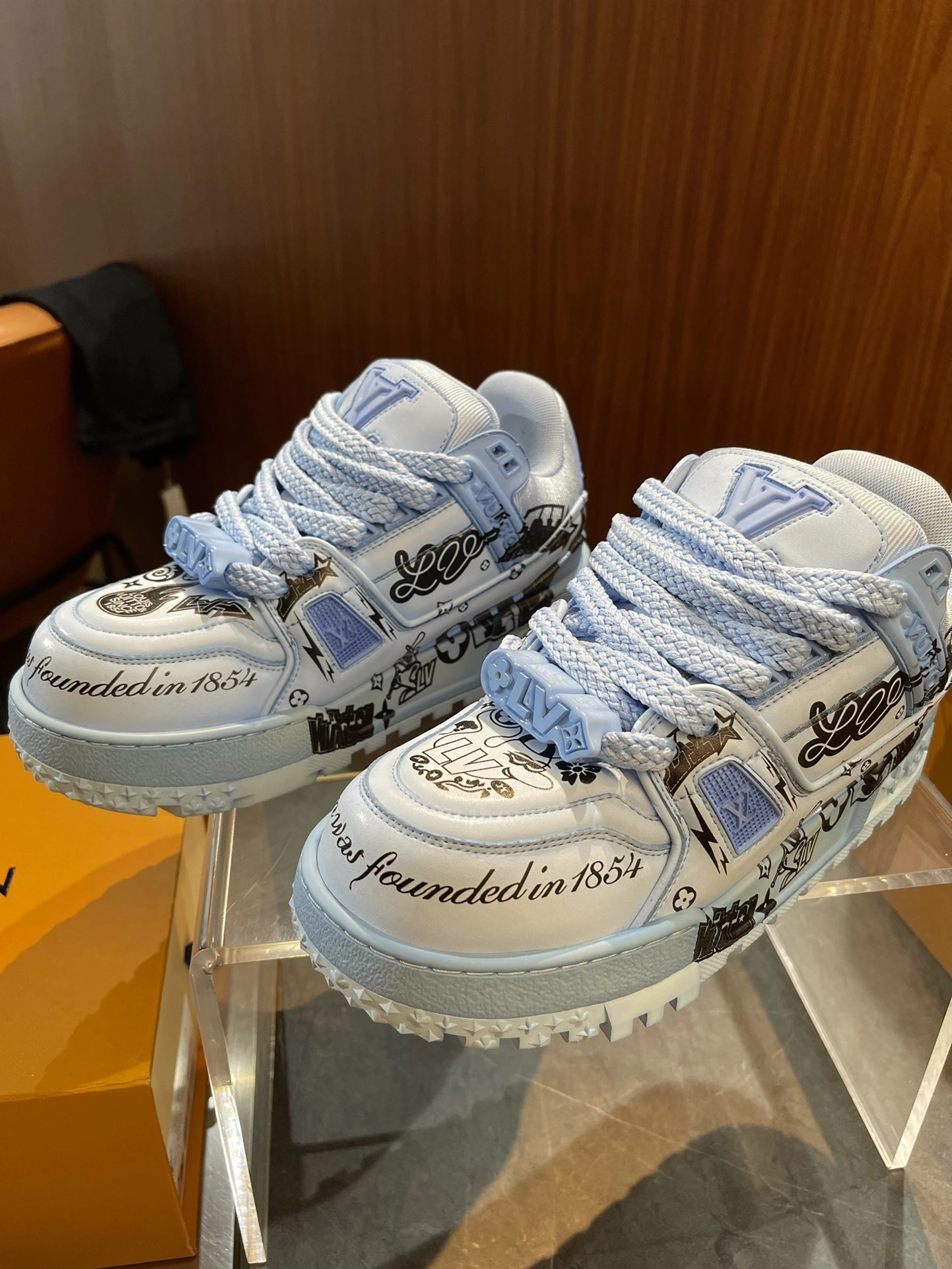 L*ouis V*uitton Top Sneaker Low Tianyi 20240812- Comfortable 3792