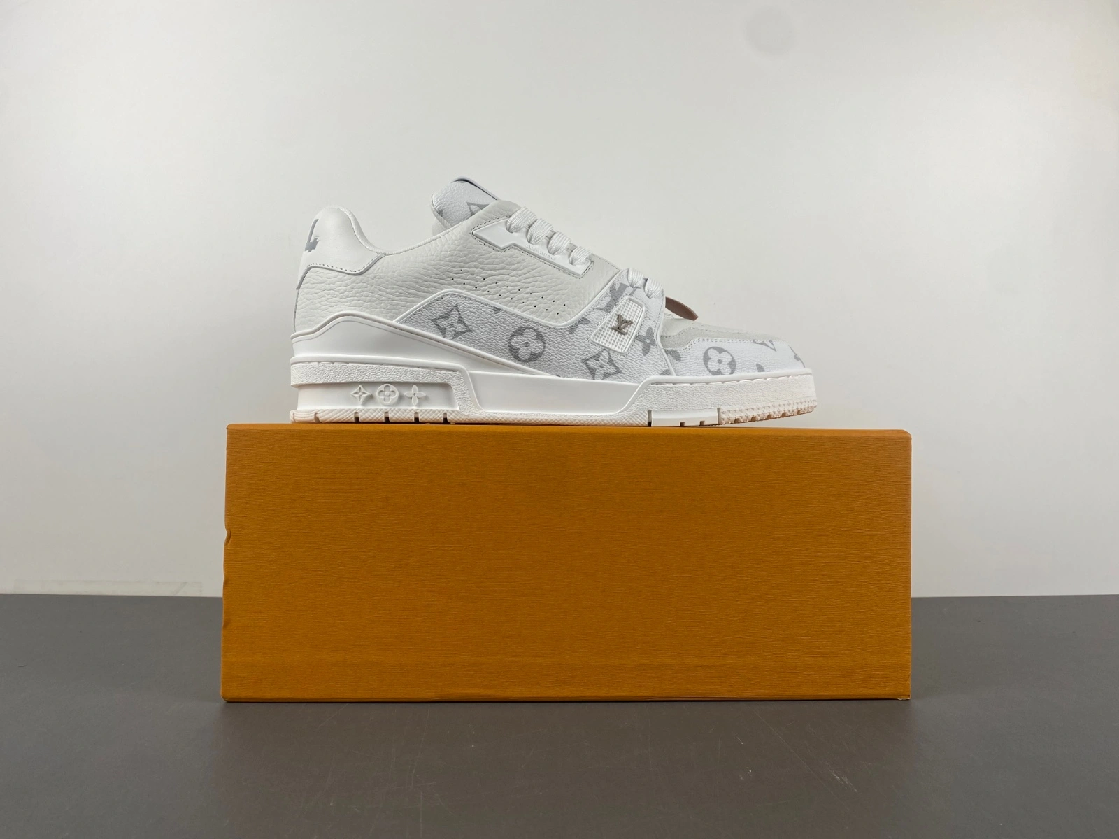 L*ouis V*uitton Top Sneaker Trainer MK 20250520- AllSeason 3711
