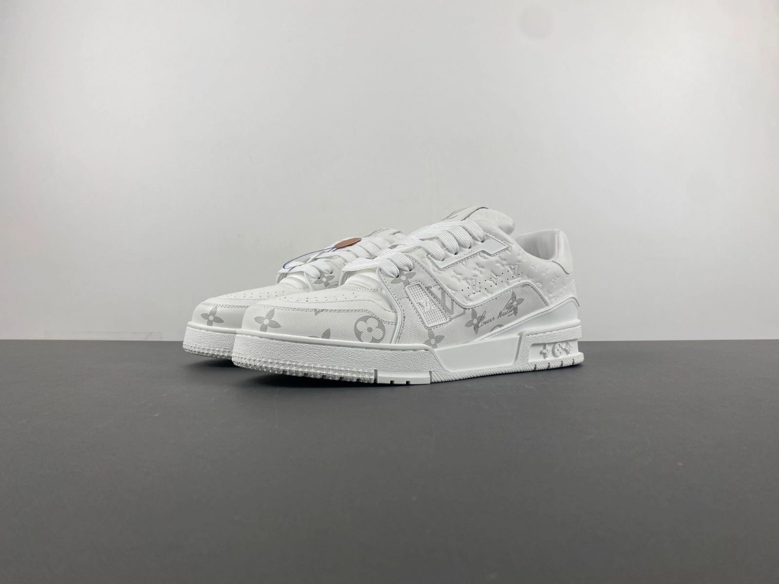 L*ouis V*uitton Top Sneaker Trainer MK 20250520- FashionForward 3709