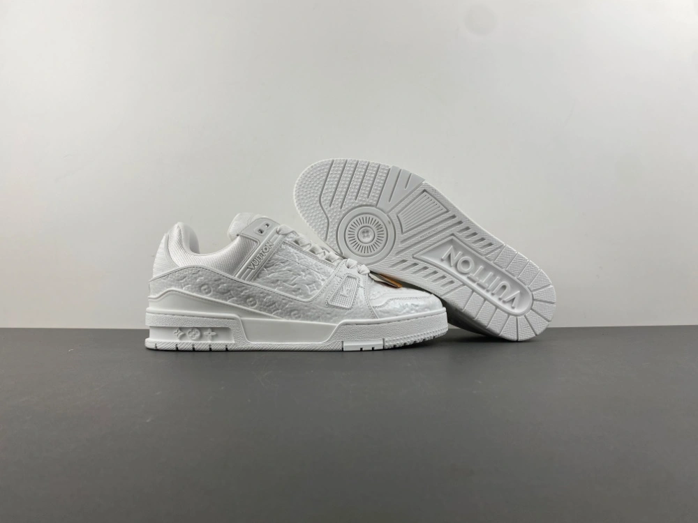 Sophisticated L*ouis V*uitton Top Sneaker Trainer MK 20260115- 3684