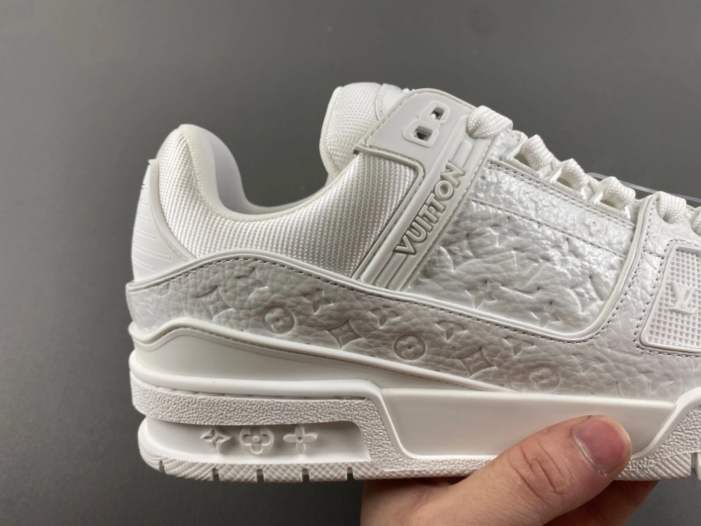 Sophisticated L*ouis V*uitton Top Sneaker Trainer MK 20260115- 3684