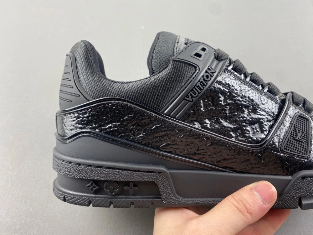 L*ouis V*uitton Top Sneaker Trainer MK 20260115- MoistureWicking 3683