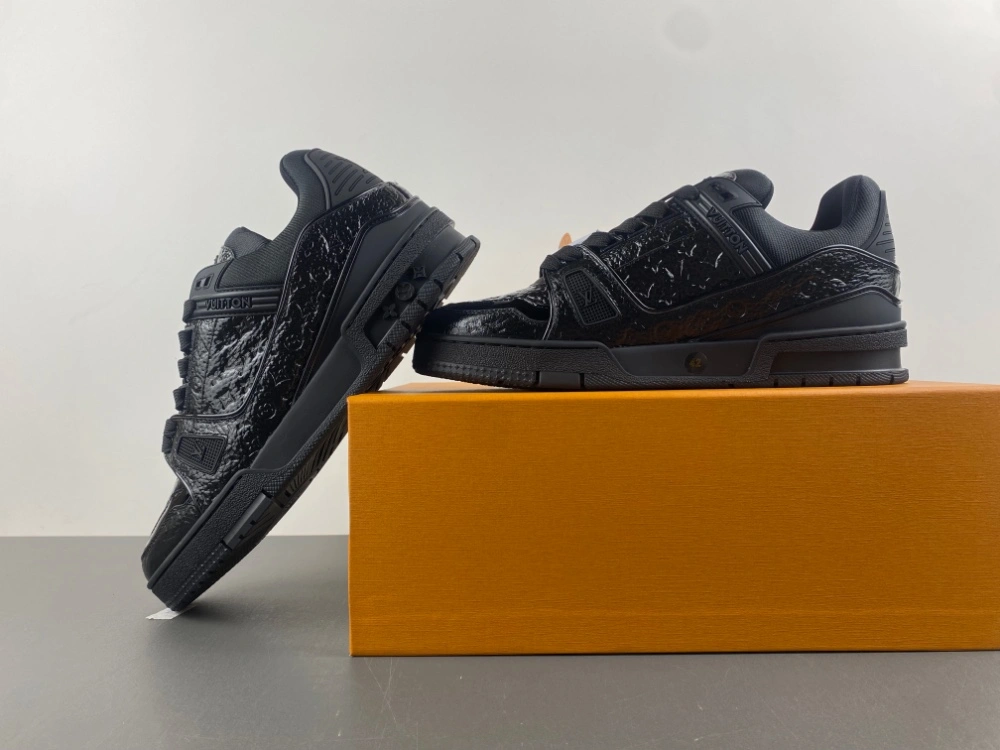 L*ouis V*uitton Top Sneaker Trainer MK 20260115- MoistureWicking 3683