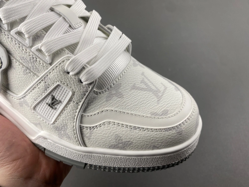 L*ouis V*uitton Top Sneaker Trainer MK 20260116- FashionForward 3678