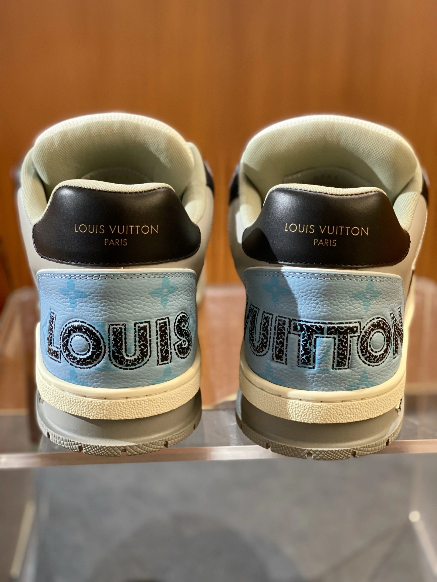 L*ouis V*uitton Top Sneaker Trainer RR 20250417- Trendsetting 3734