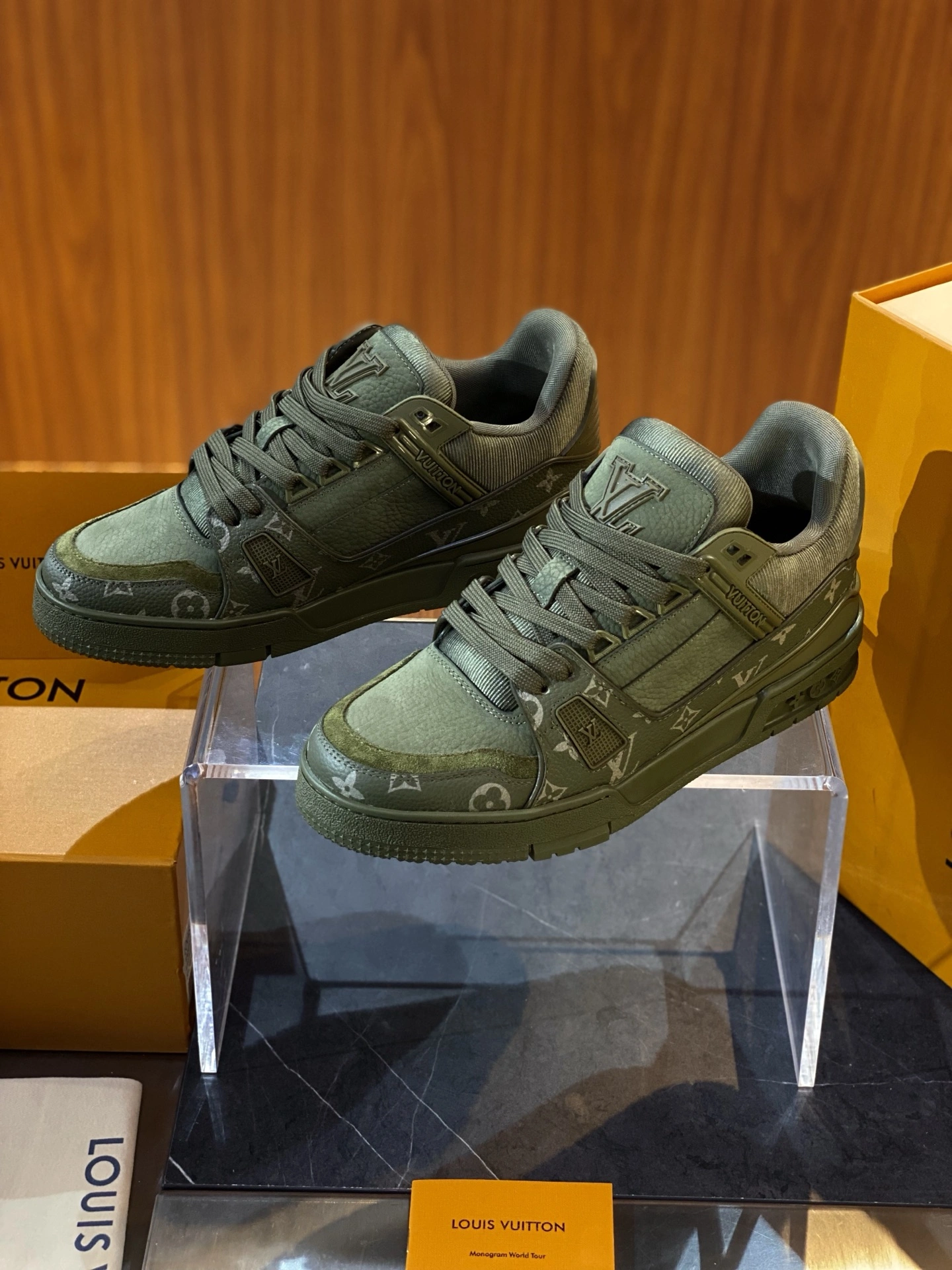 L*ouis V*uitton Top Sneaker Trainer RR 20250417- FastDry 3731
