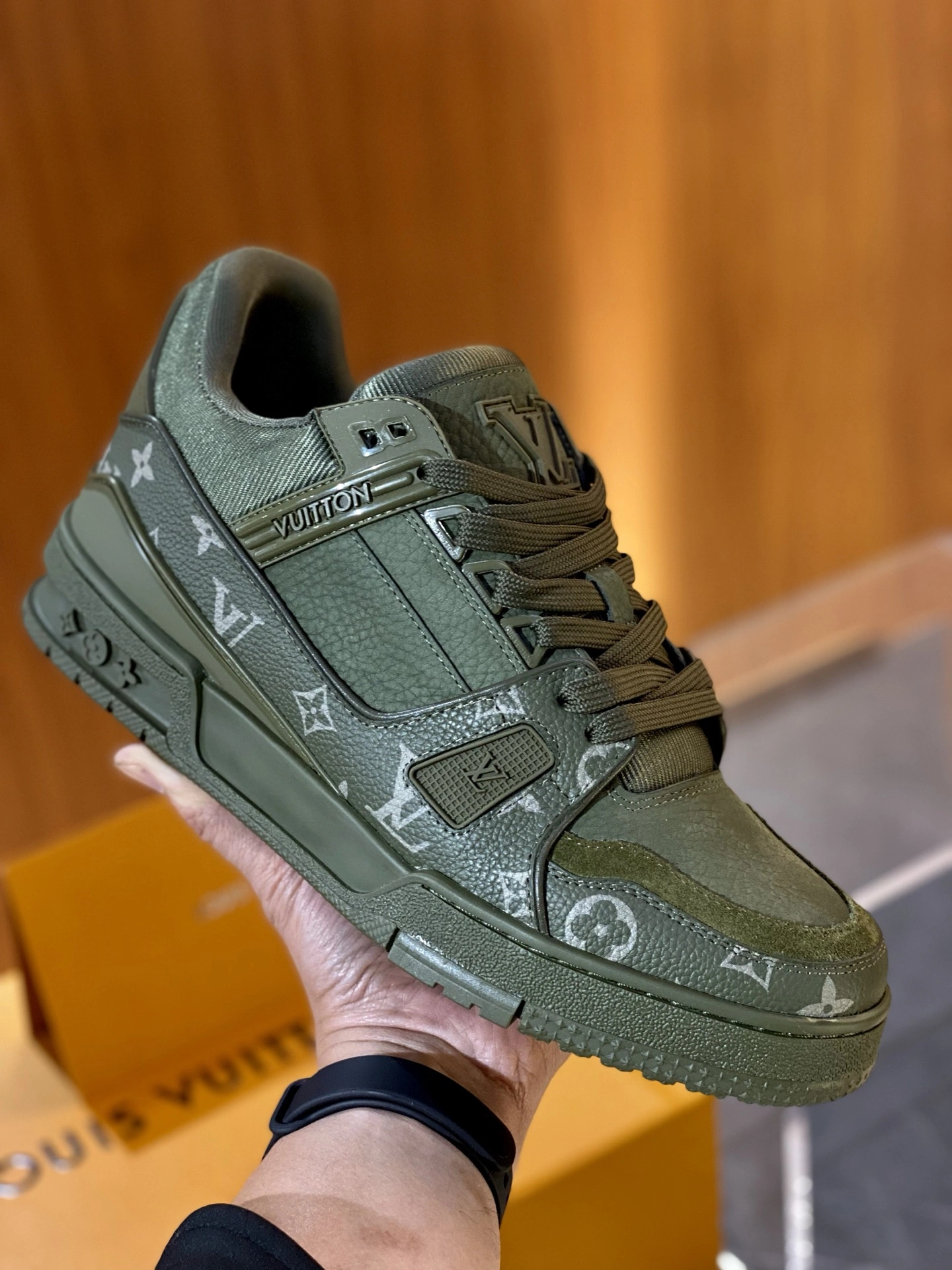 L*ouis V*uitton Top Sneaker Trainer RR 20250417- FastDry 3731