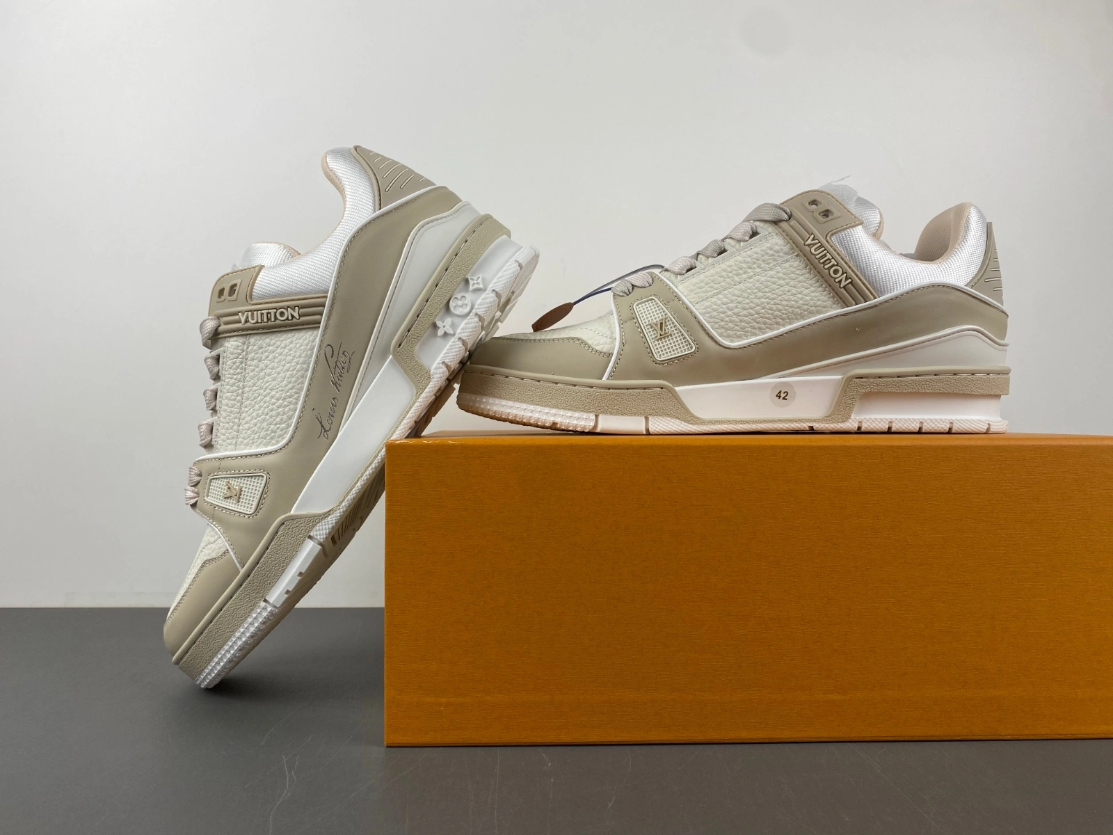 L*ouis V*uitton Top Sneaker Trainer RR 20250514- Casual 3723