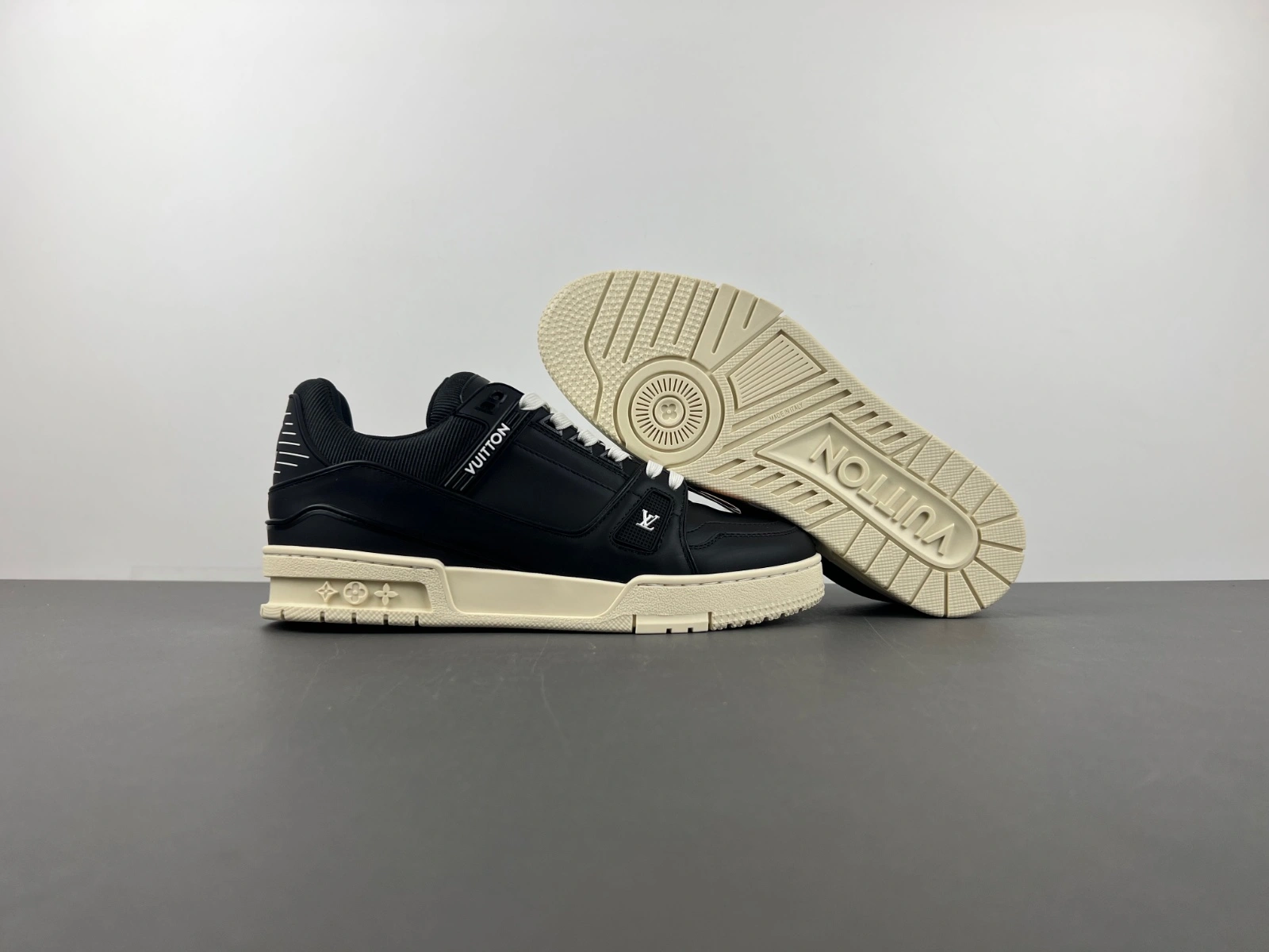 Durable L*ouis V*uitton Top Sneaker Trainer RR 20250514- 3721
