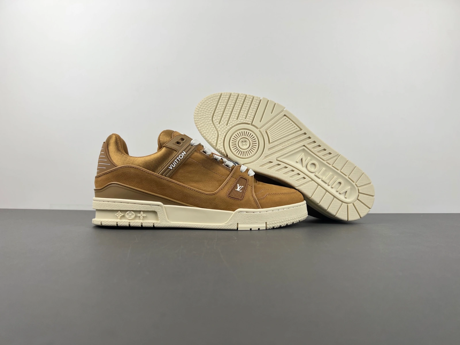 L*ouis V*uitton Top Sneaker Trainer RR 20250514- UrbanChic 3720