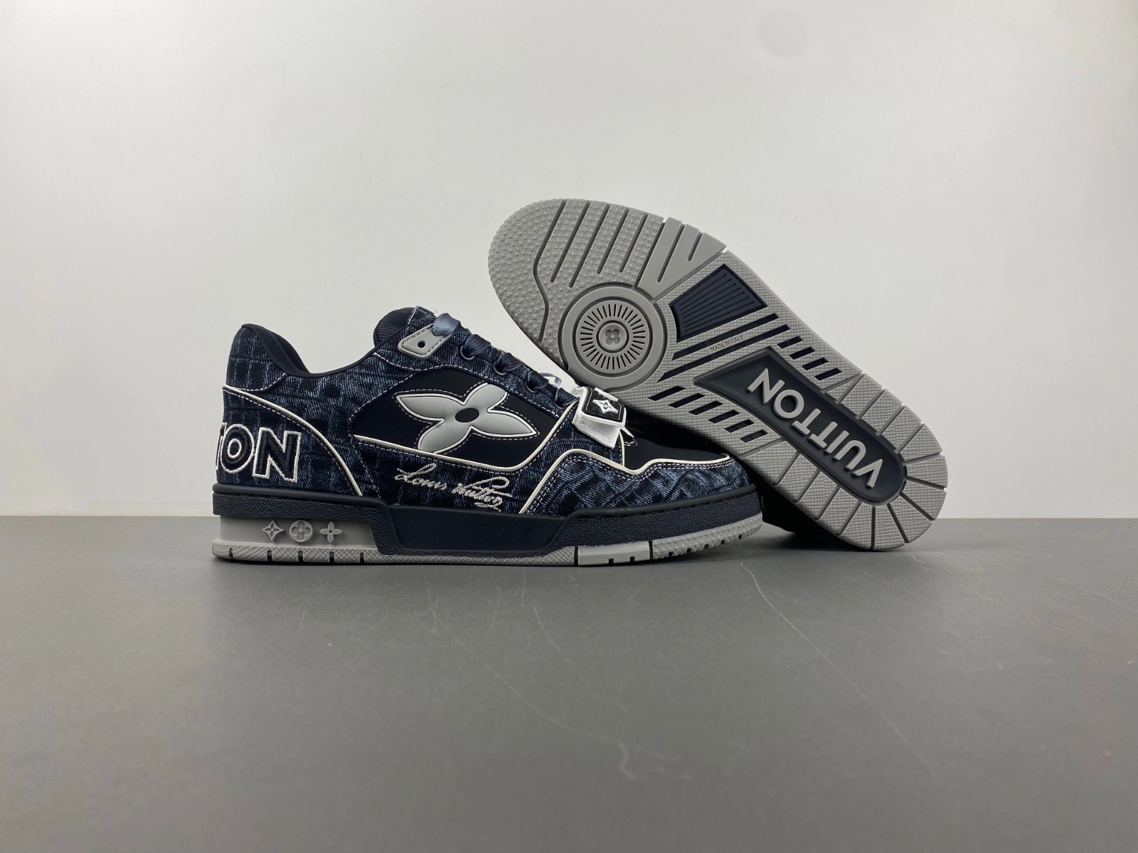L*ouis V*uitton Top Sneaker Trainer RR 20250514- Original 3718