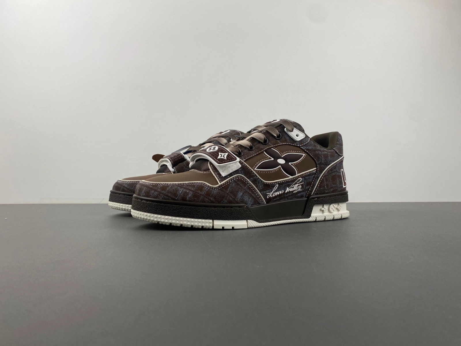 L*ouis V*uitton Top Sneaker Trainer RR 20250514- Sporty 3717