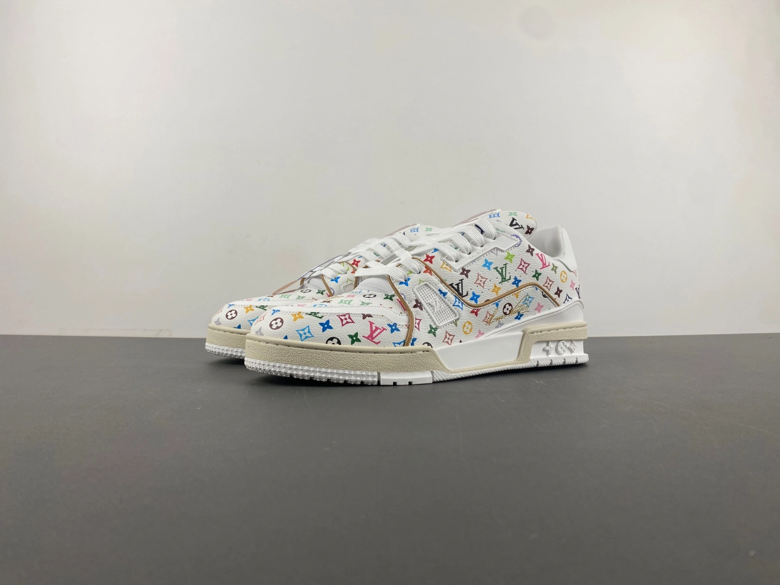 Elegant L*ouis V*uitton Top Sneaker Trainer RR 20250520- 3712