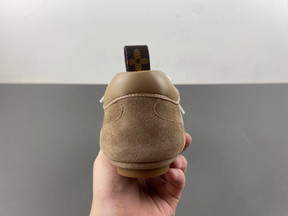 Unisex L*ouis V*uitton Top Sneaker women MK202507026- 3689