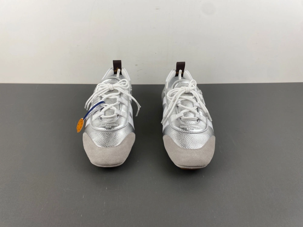 SmoothTexture L*ouis V*uitton Top Sneaker women MK202507026- 3691