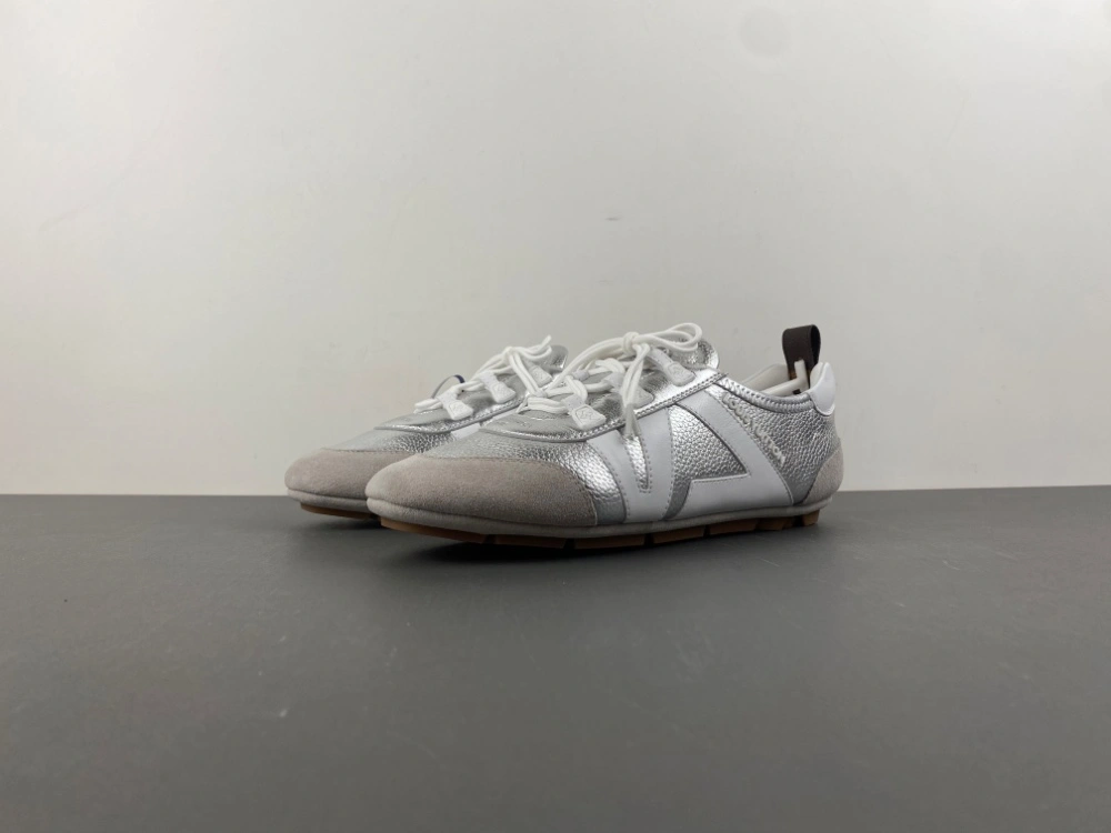 SmoothTexture L*ouis V*uitton Top Sneaker women MK202507026- 3691