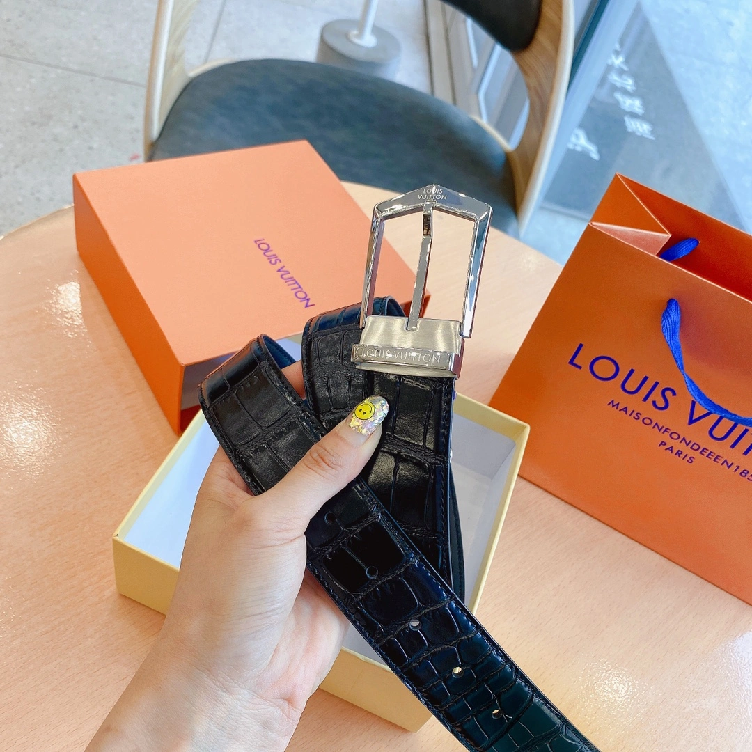 EyeCatching L*ouis V*uitton Top Version 15428