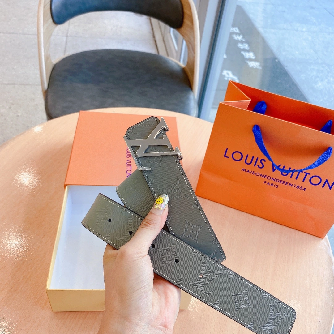 SunProtective L*ouis V*uitton Top Version 15435